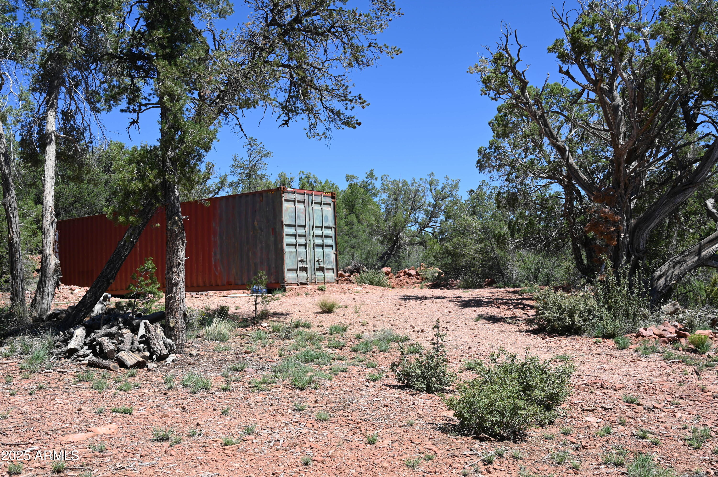 5556 W Refuge Road, 55