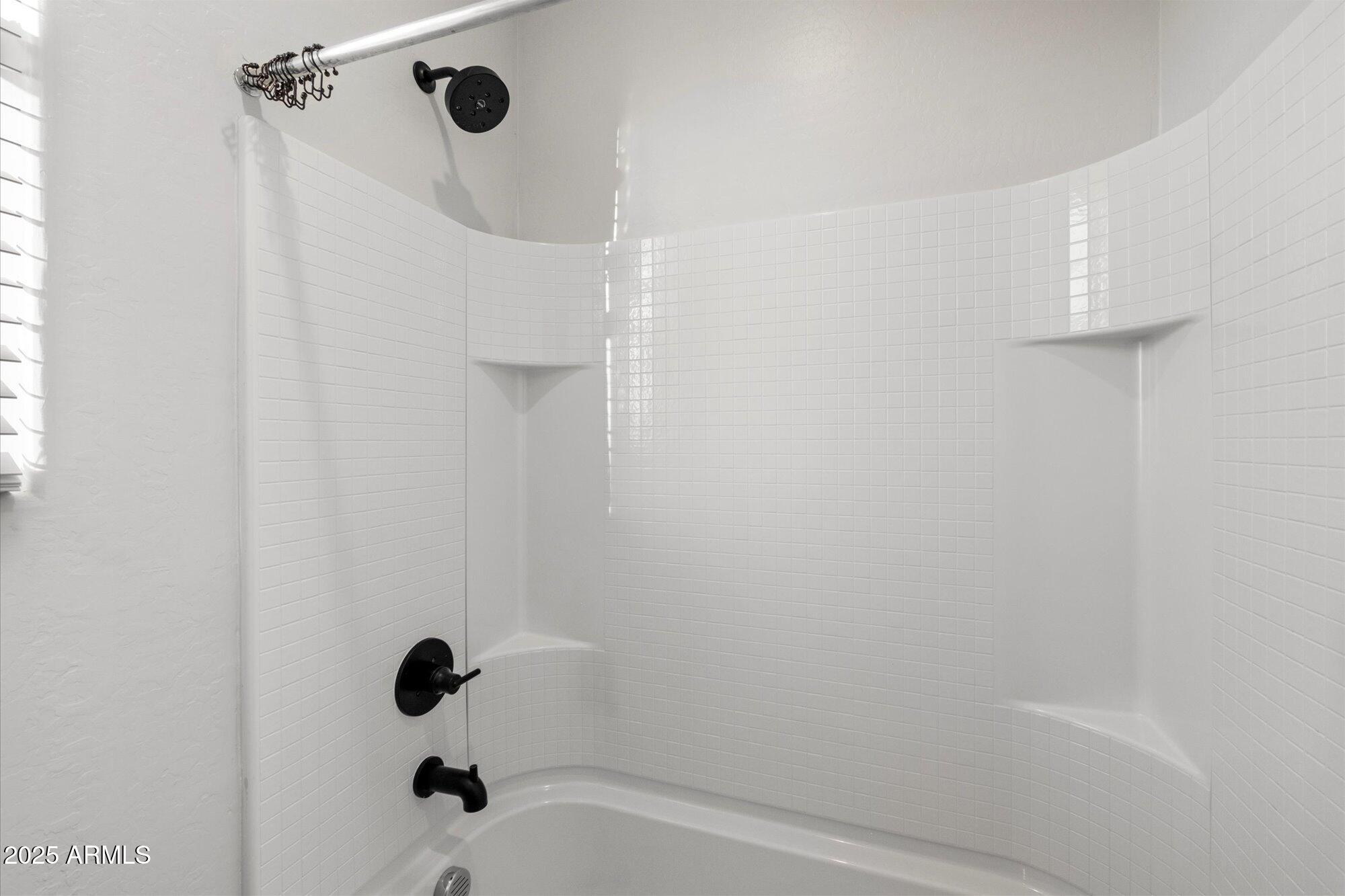 23088 E Camina Buena Vista