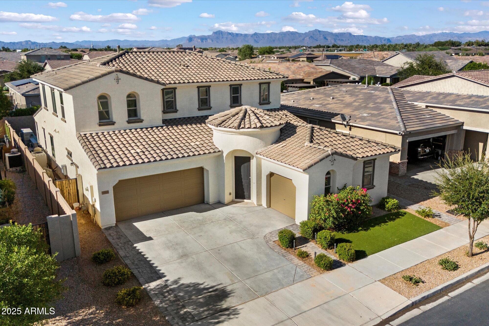 23088 E Camina Buena Vista