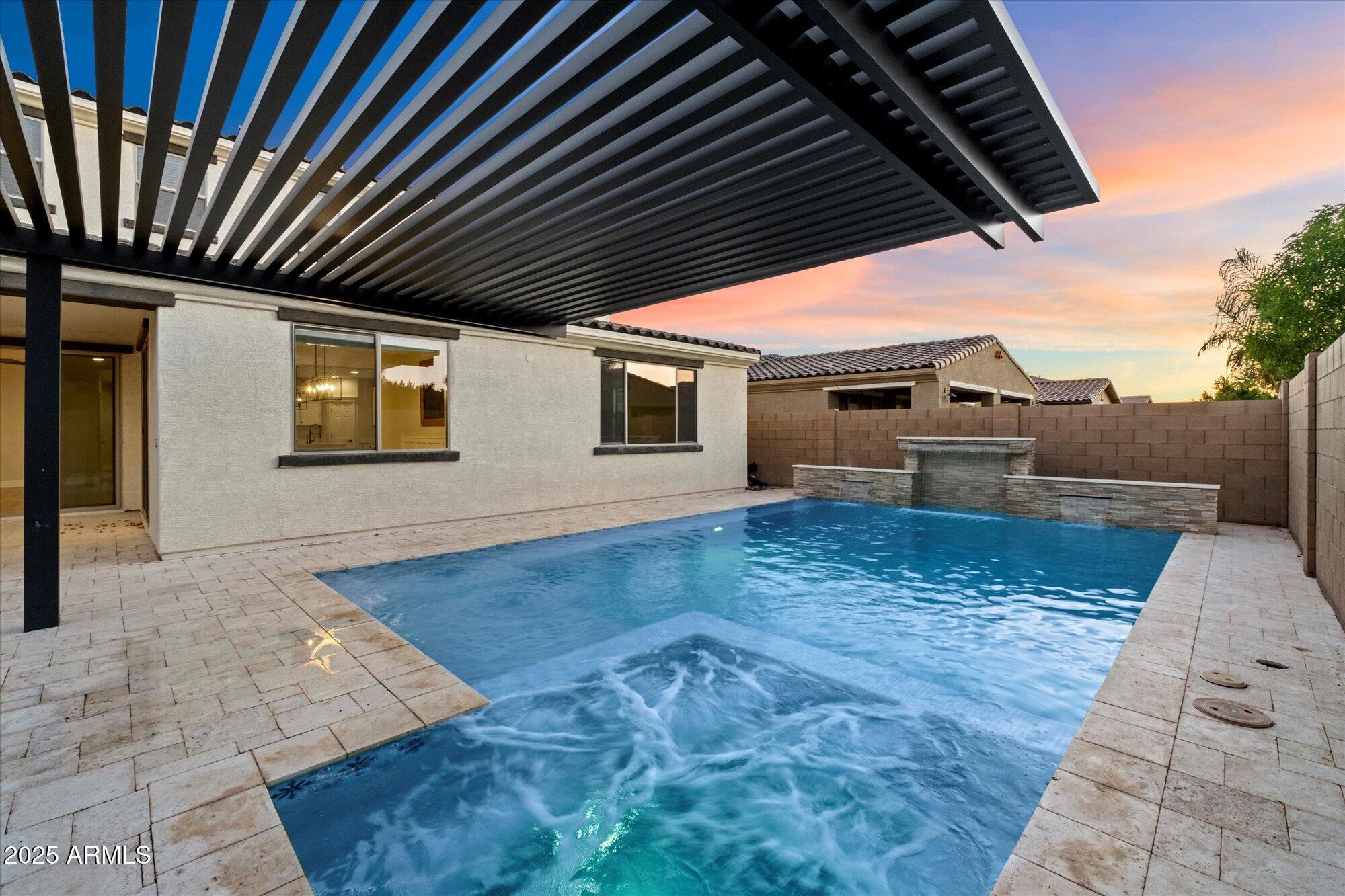 23088 E Camina Buena Vista