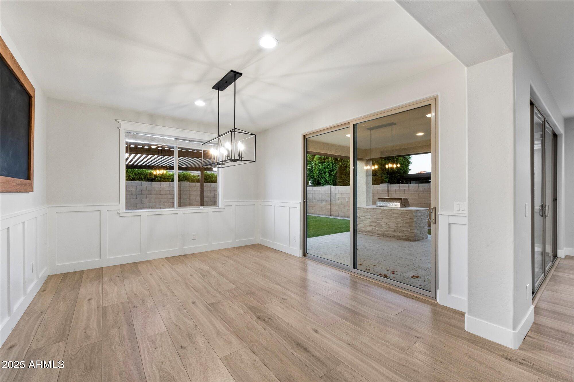 23088 E Camina Buena Vista