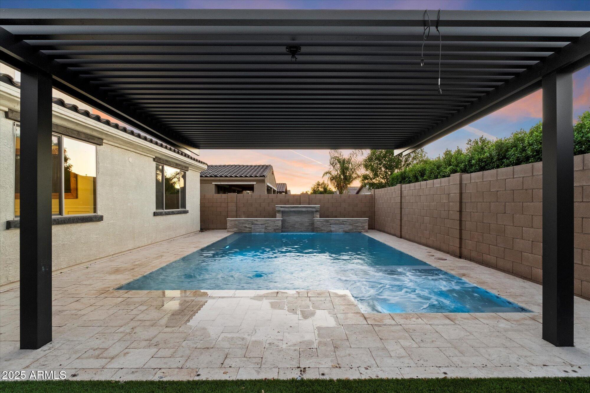 23088 E Camina Buena Vista