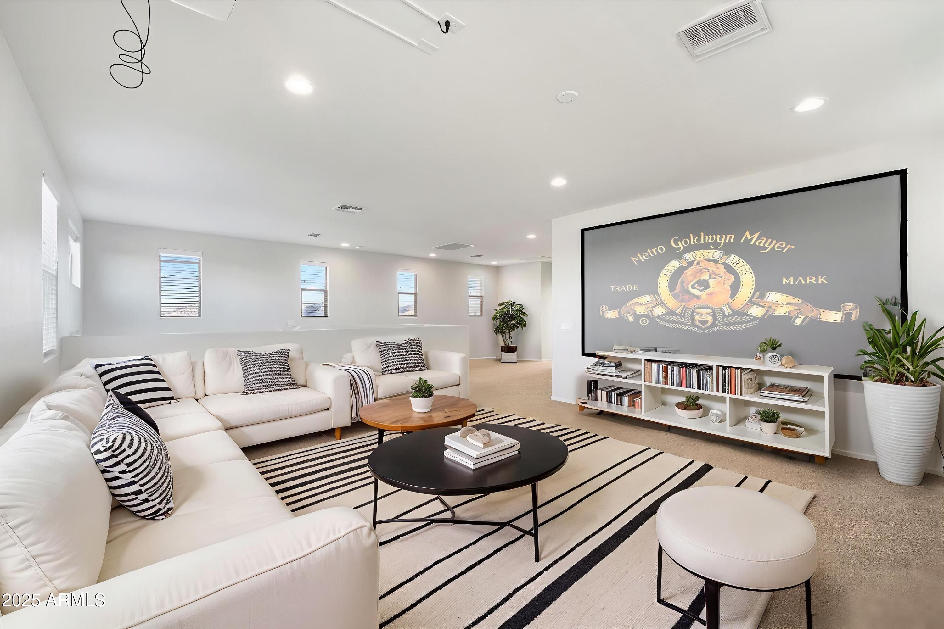 23088 E Camina Buena Vista