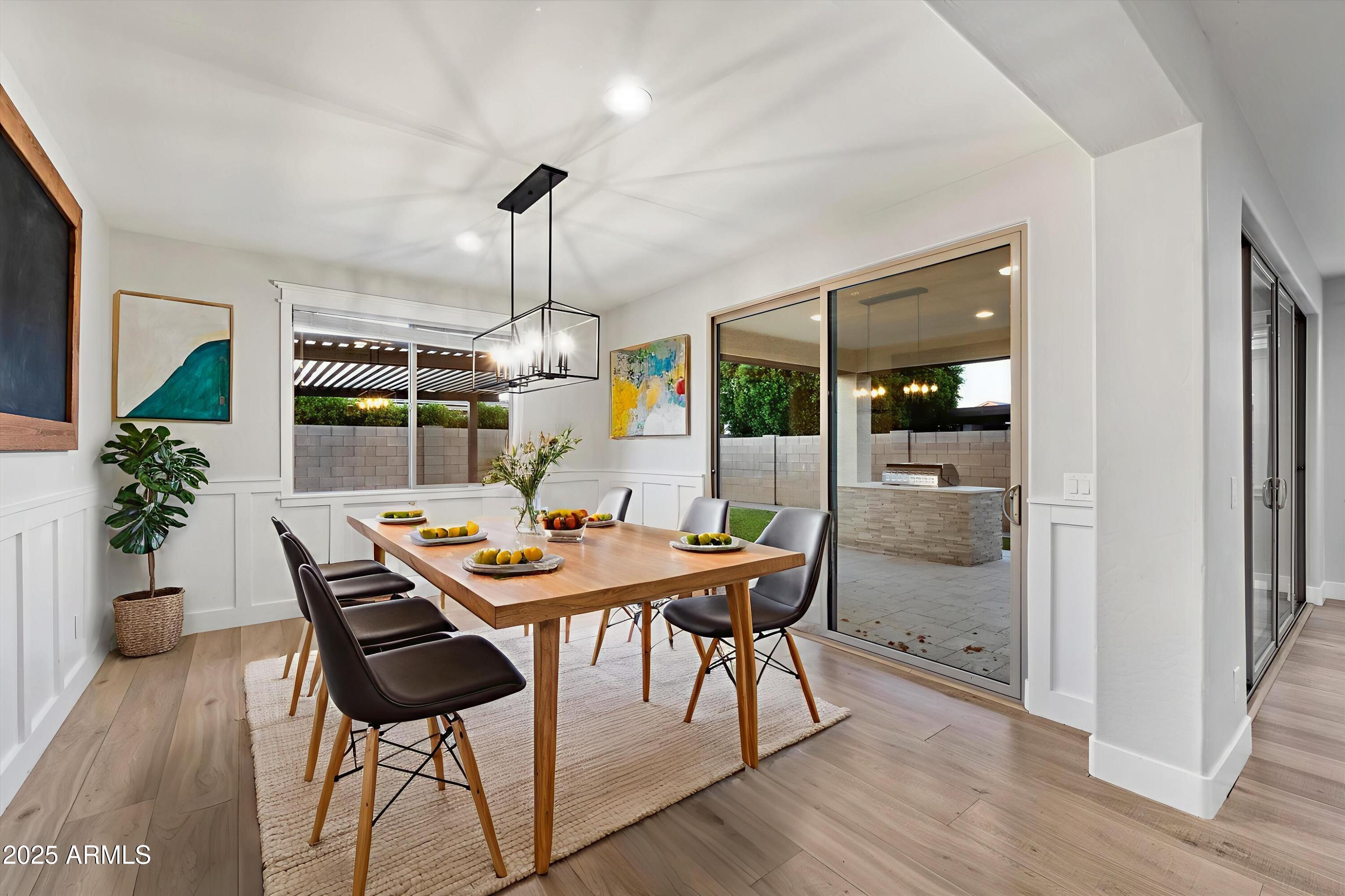 23088 E Camina Buena Vista