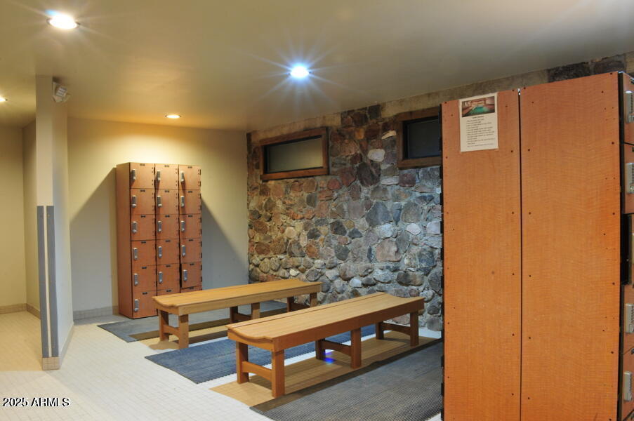 669 Buffalo Trail