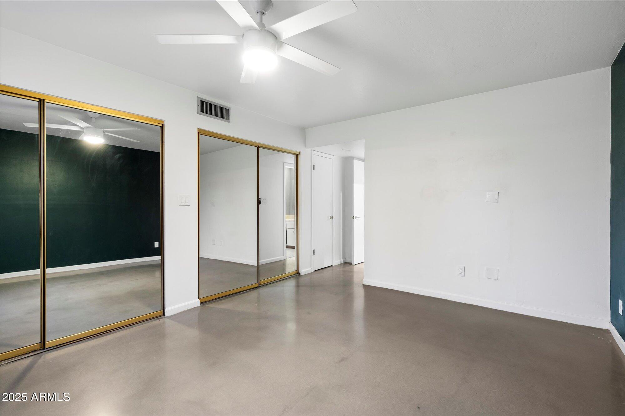 705 E Gardenia Drive