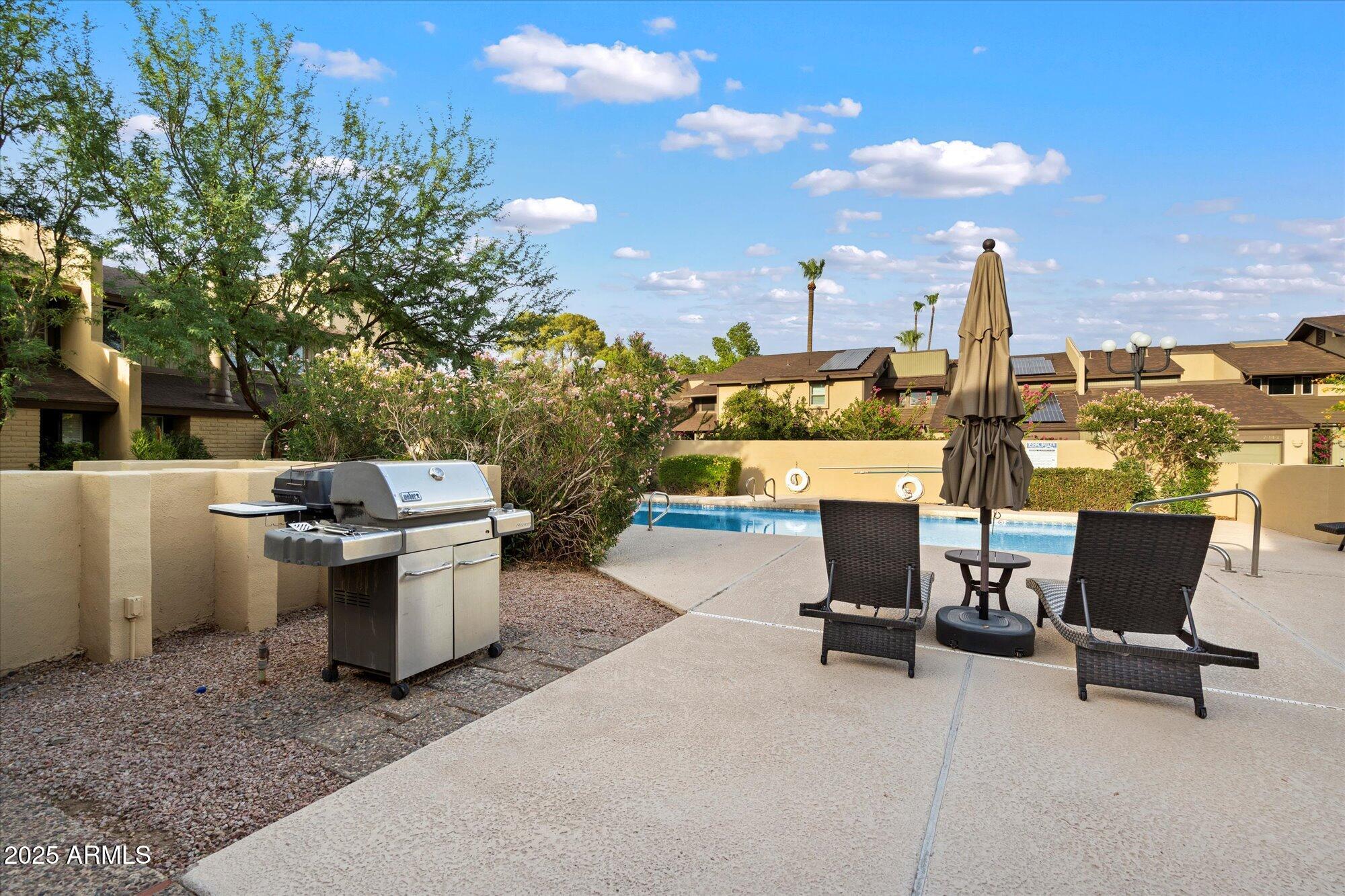 705 E Gardenia Drive