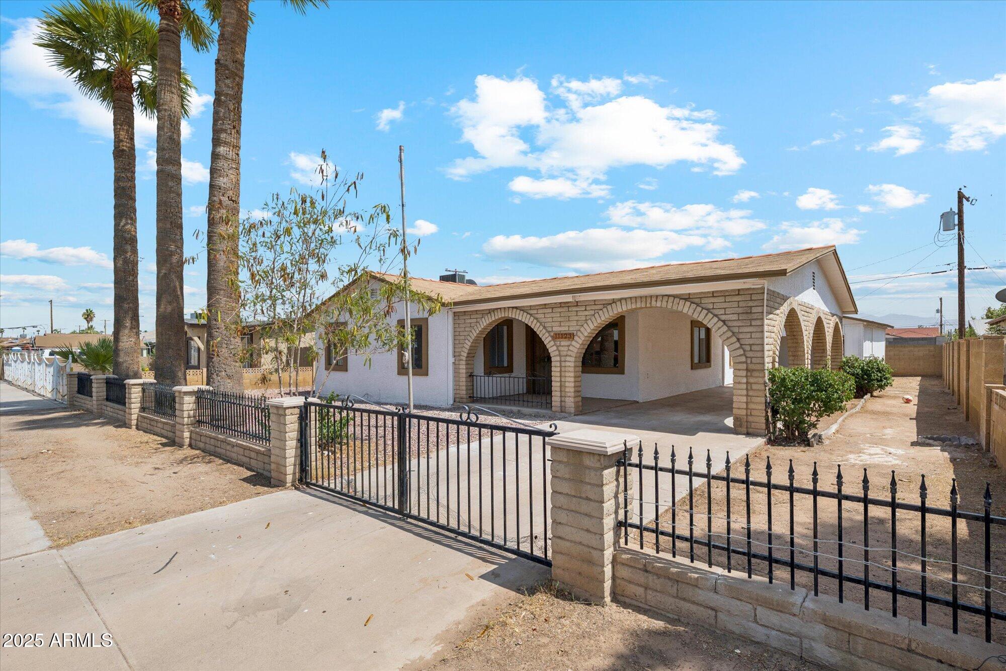 11123 W PIMA Street