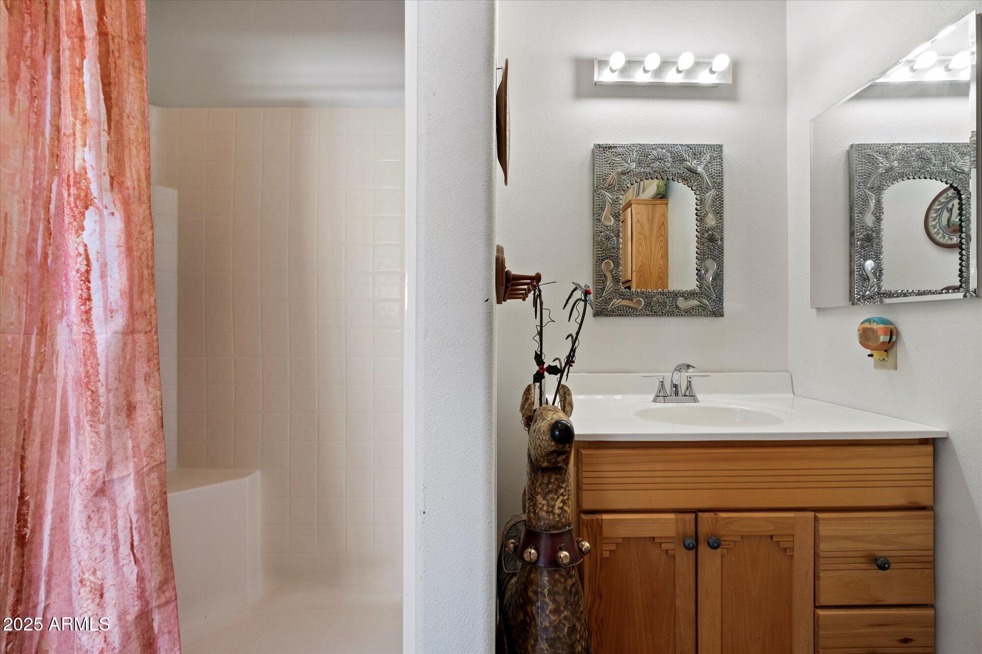 6275 E JACOB WALTZ Street