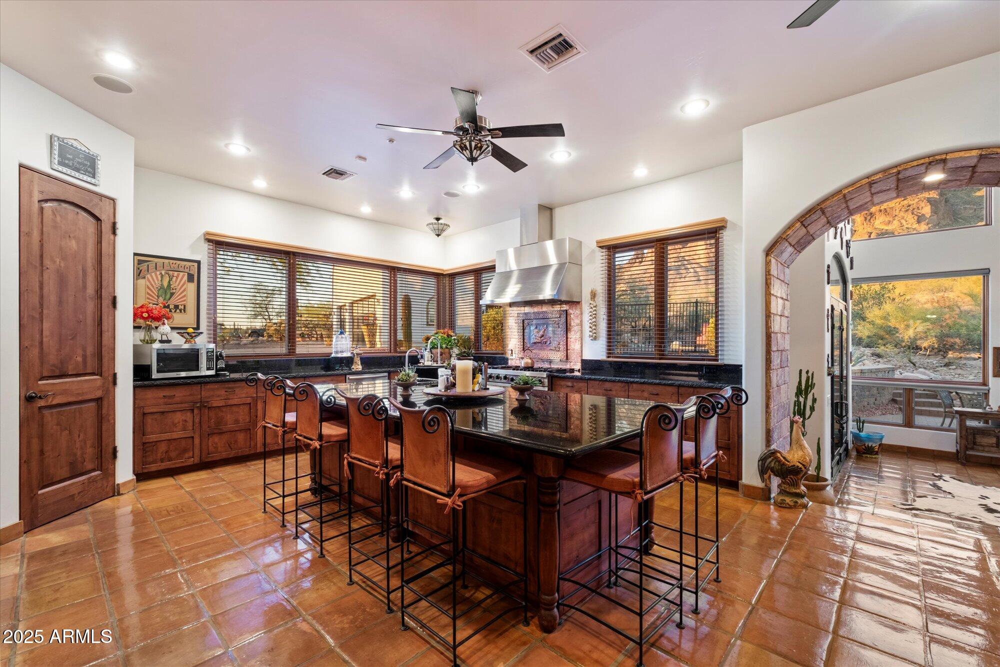 6275 E JACOB WALTZ Street