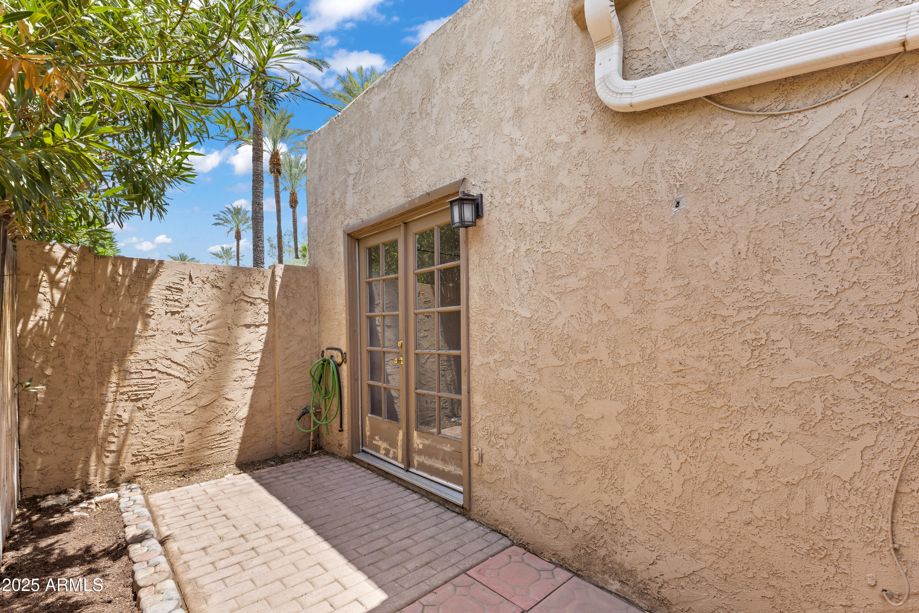 4540 N 44TH Street, 36