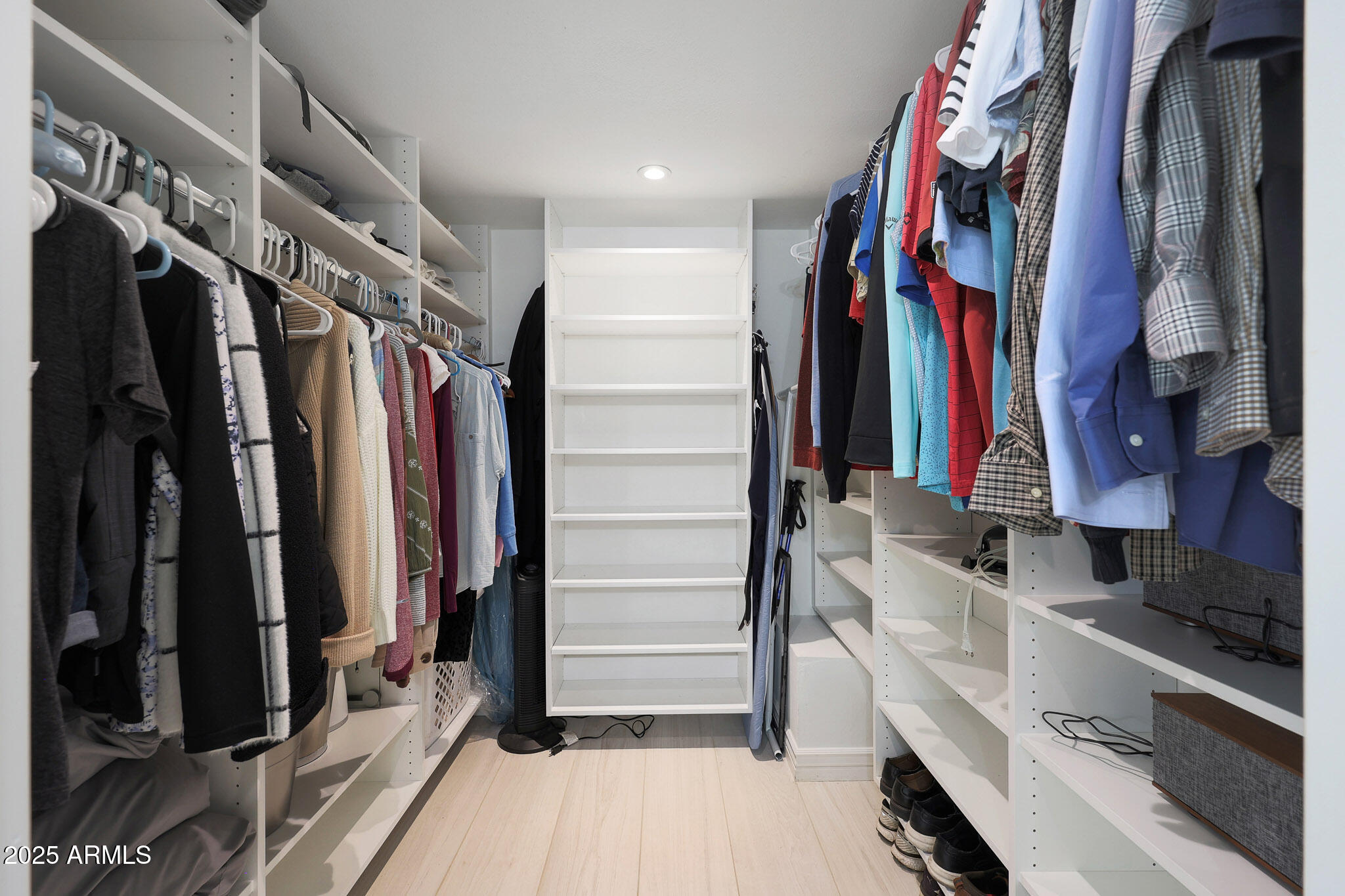 2101 E PASADENA Avenue