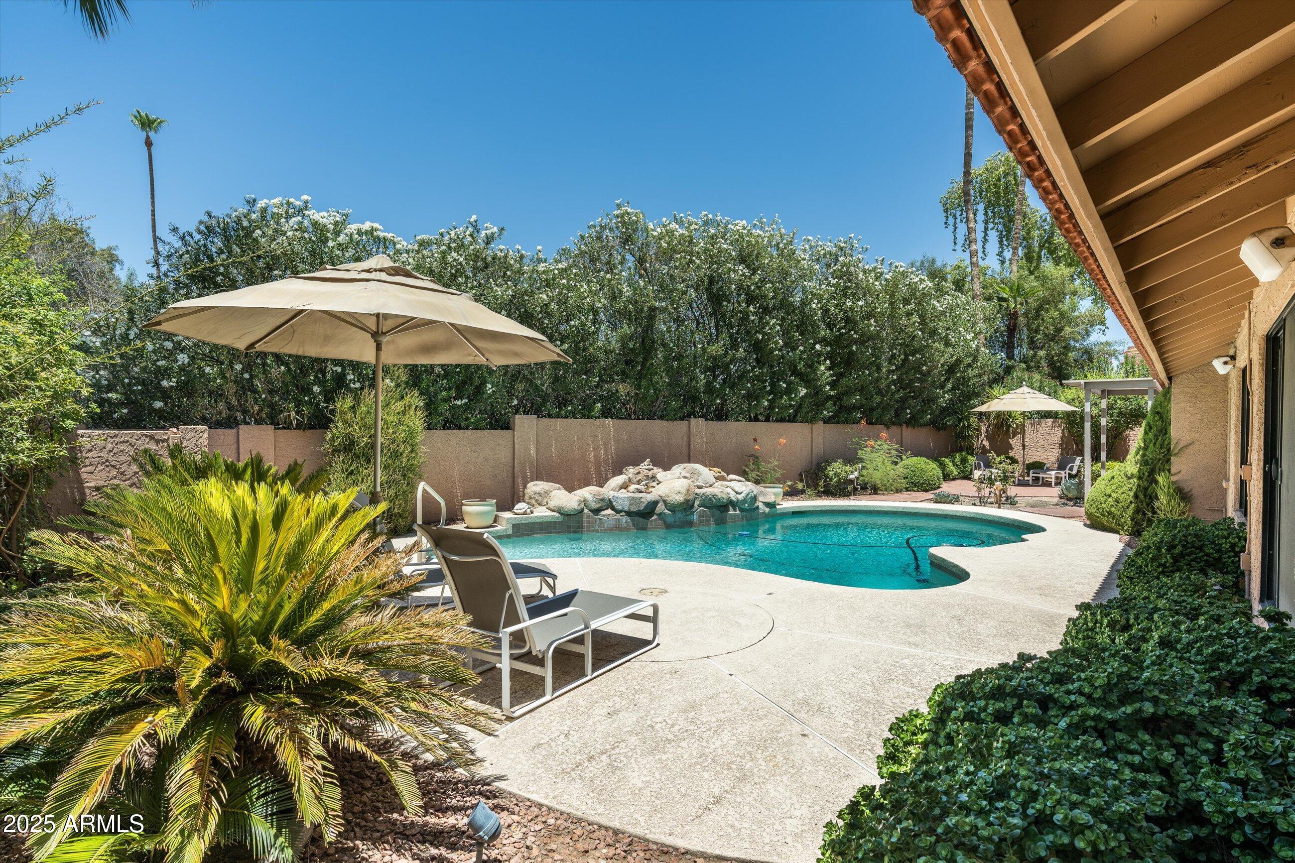 10052 N 76TH Place