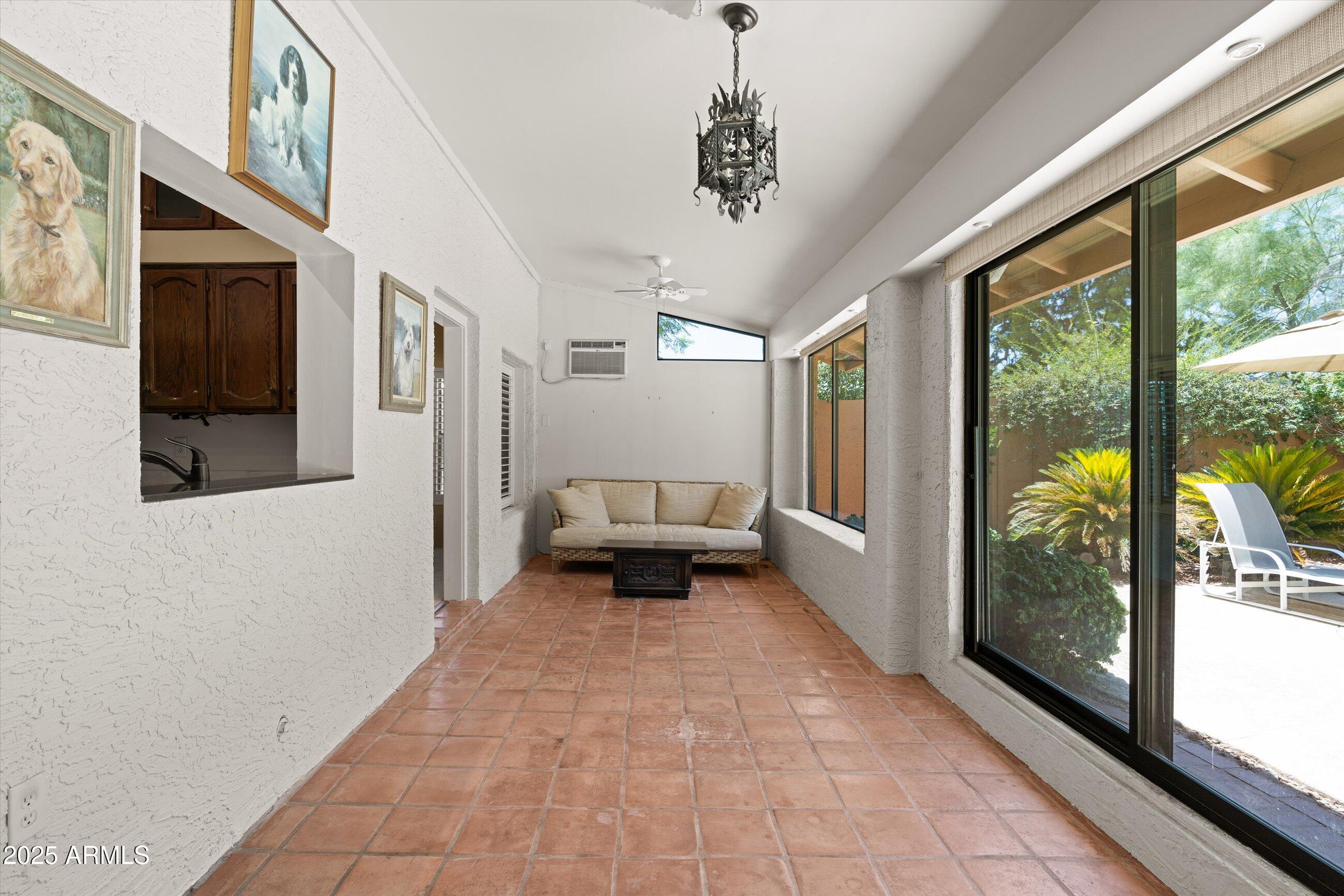 10052 N 76TH Place