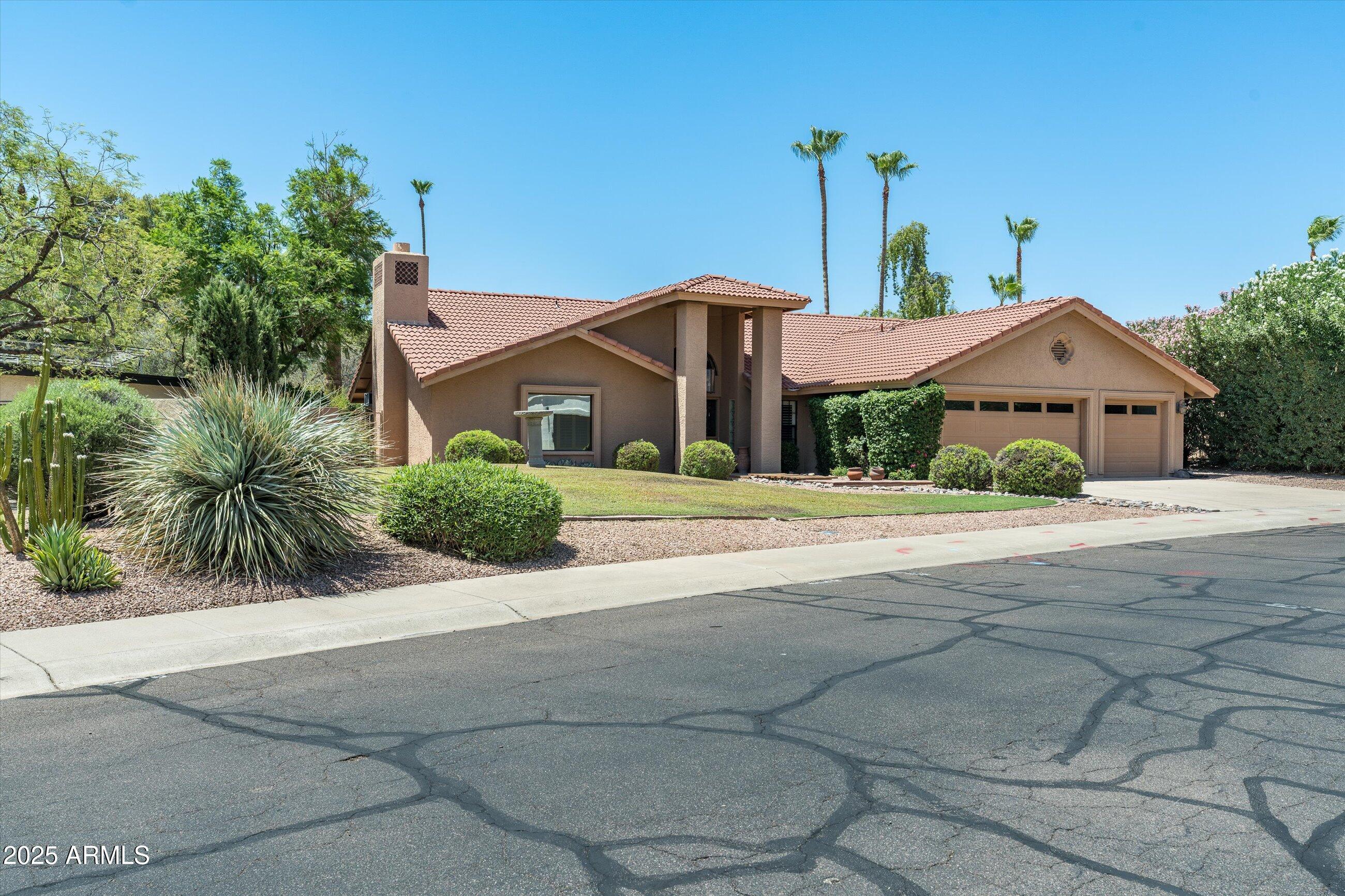 10052 N 76TH Place