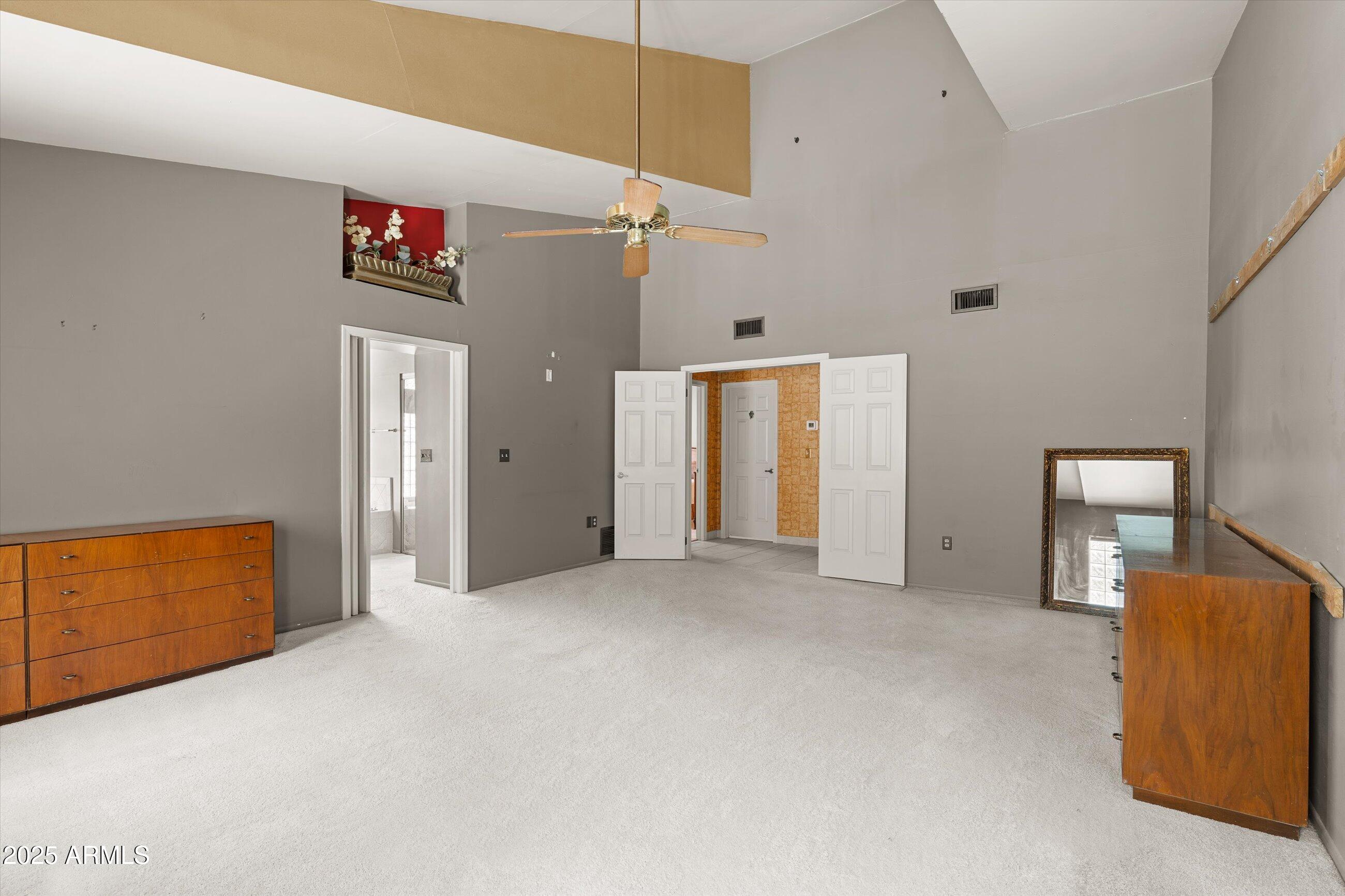 10052 N 76TH Place