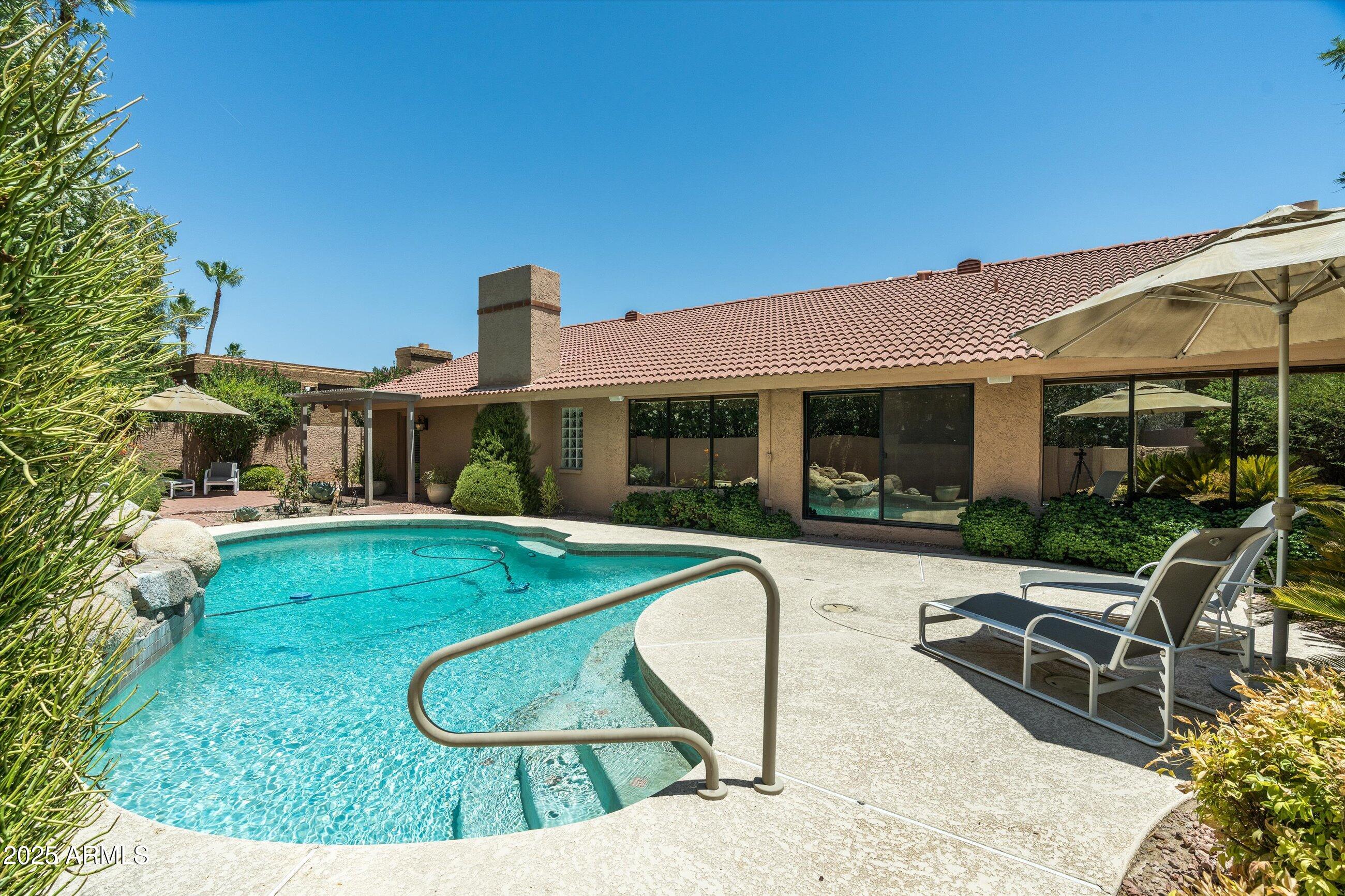 10052 N 76TH Place