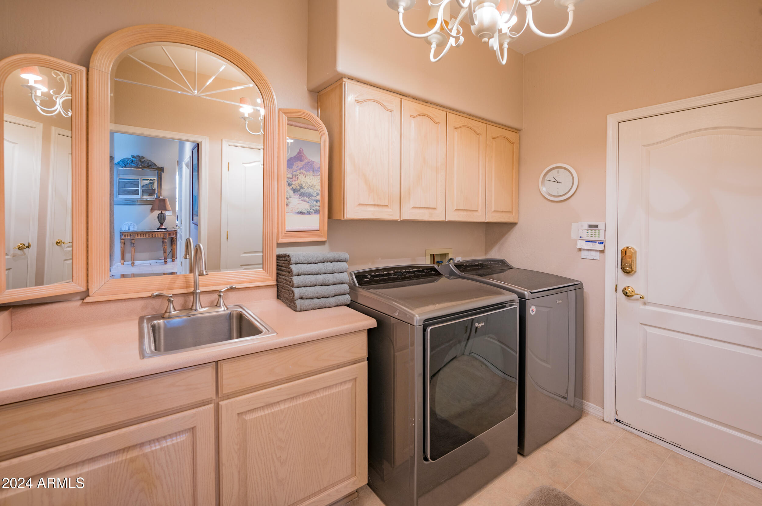 10326 E BUCKSKIN Trail