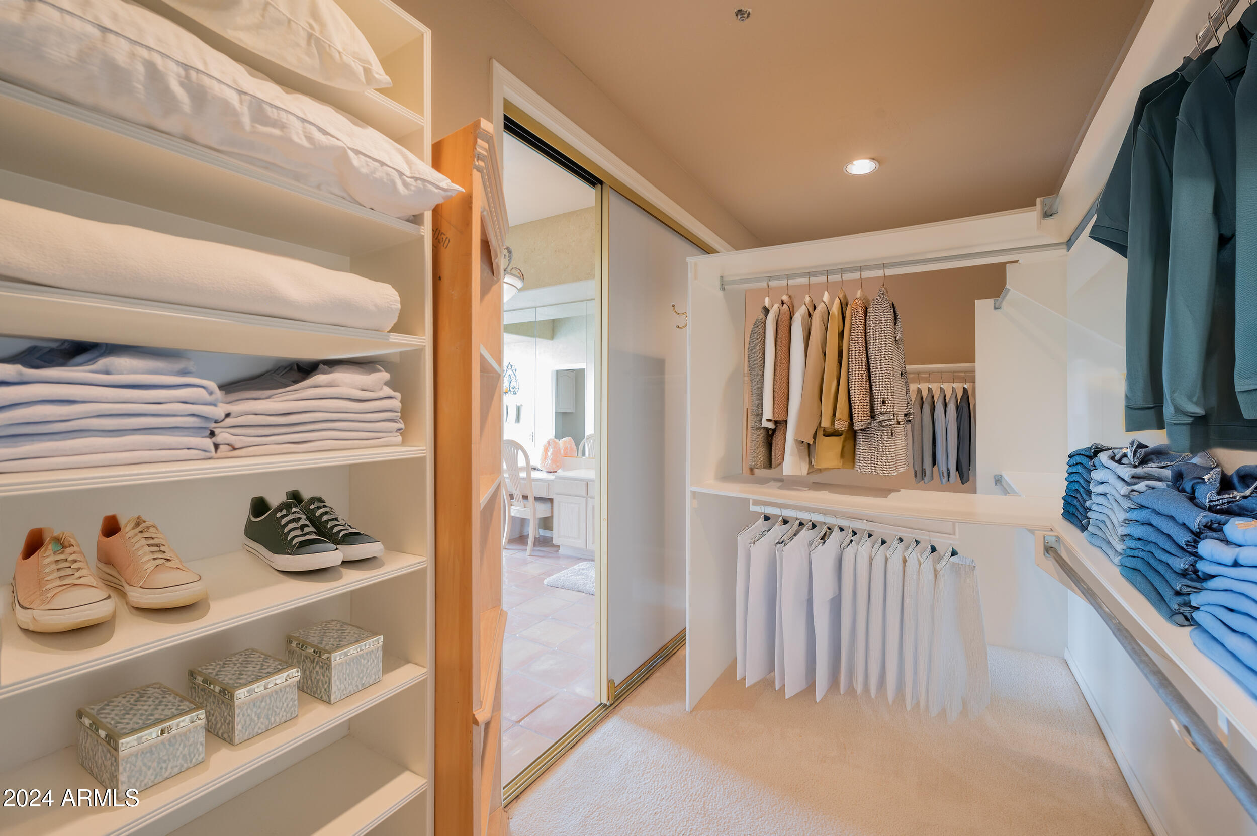 10326 E BUCKSKIN Trail