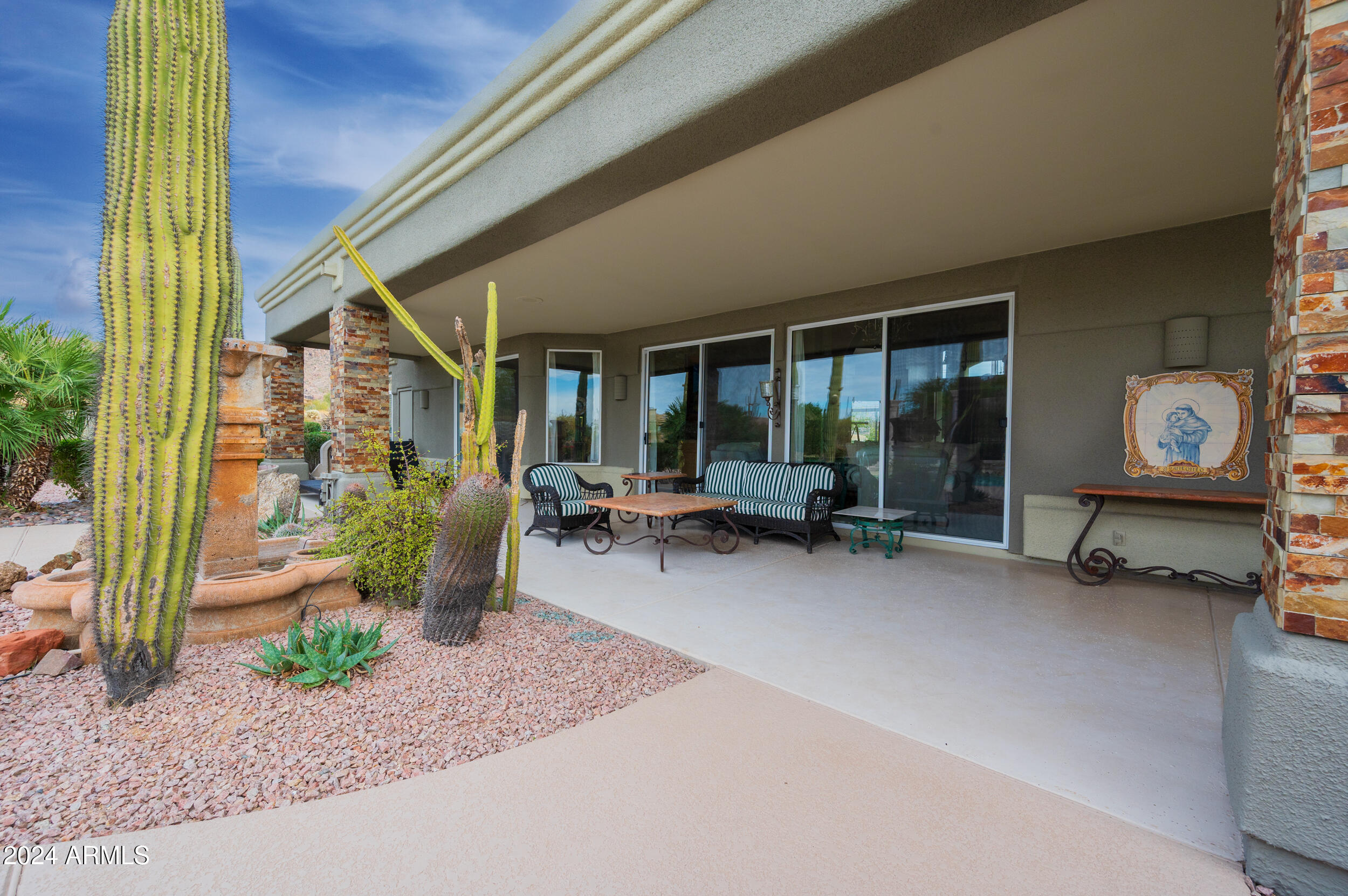 10326 E BUCKSKIN Trail