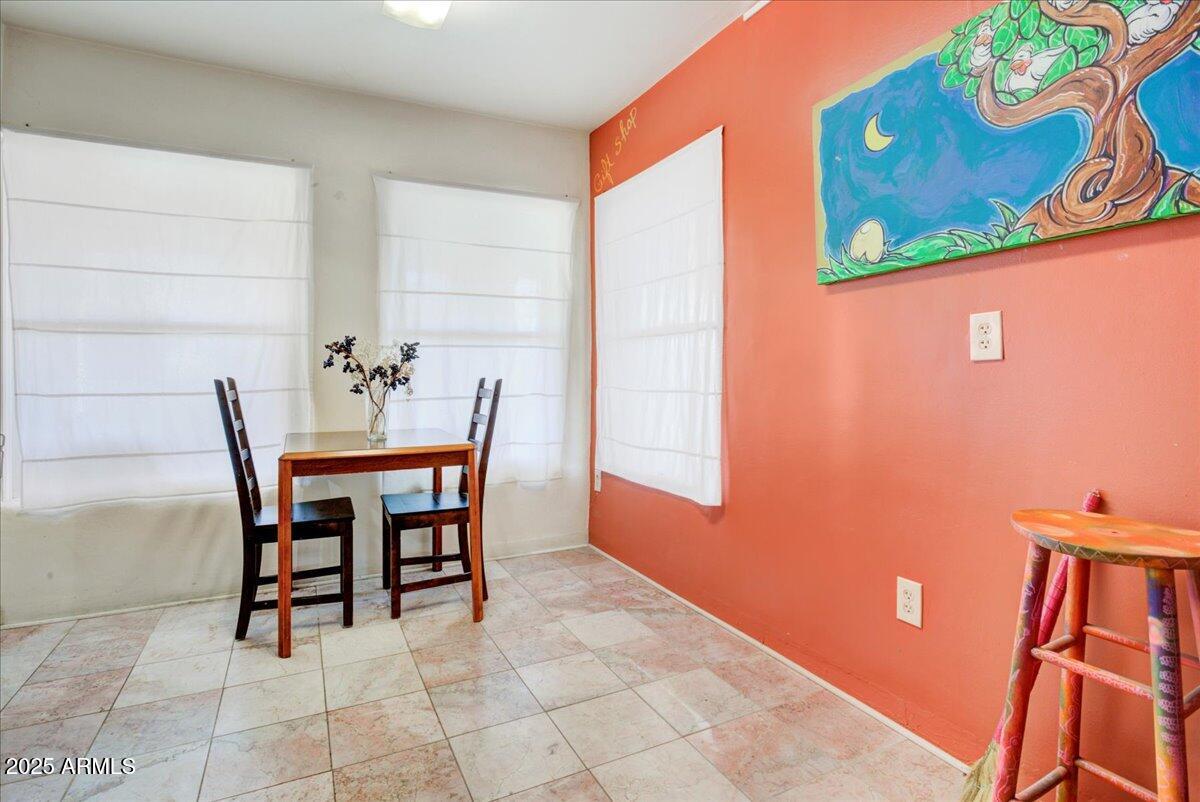 440 W 1ST Street