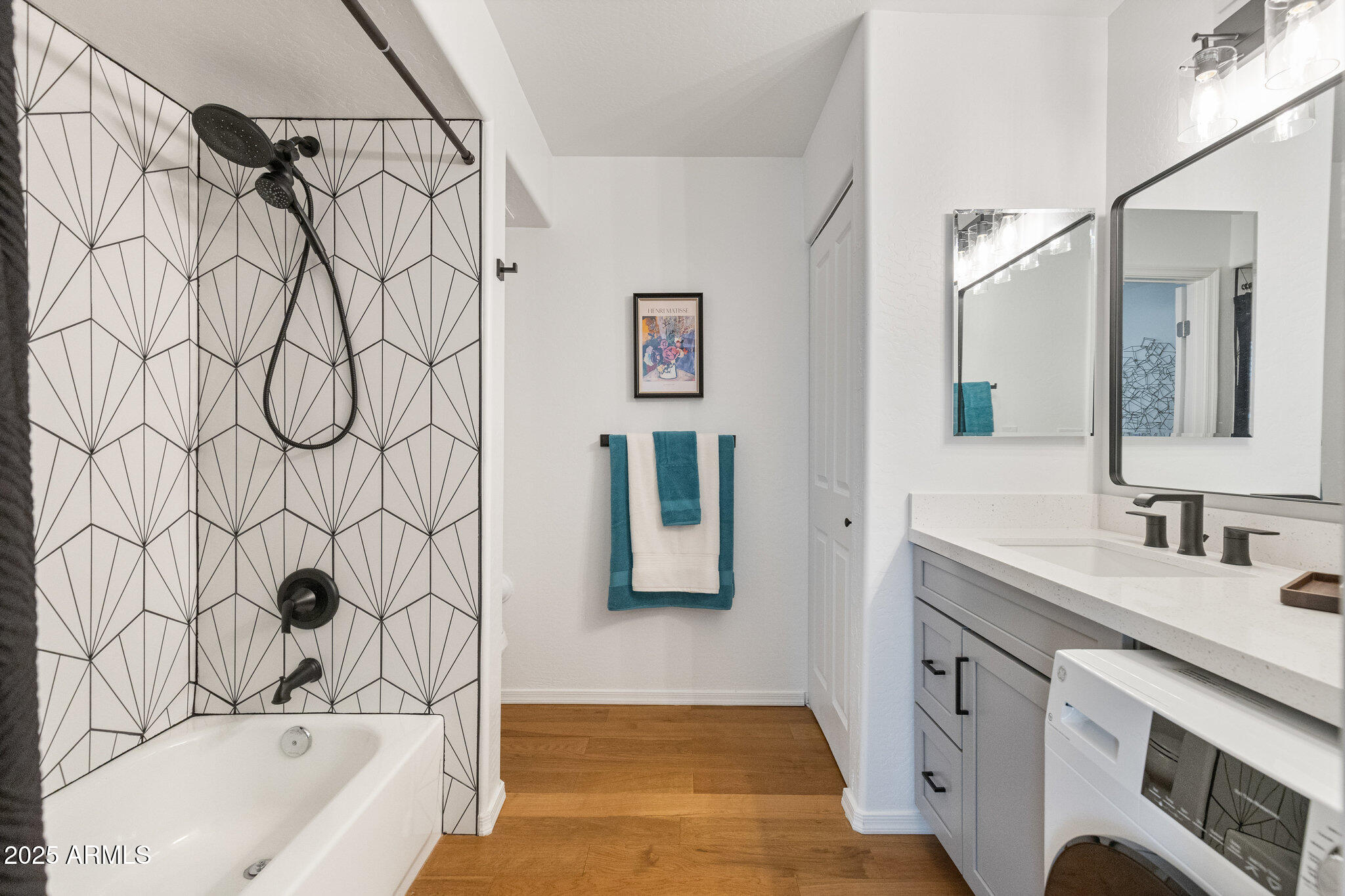 3619 E MONTEROSA Street, 101