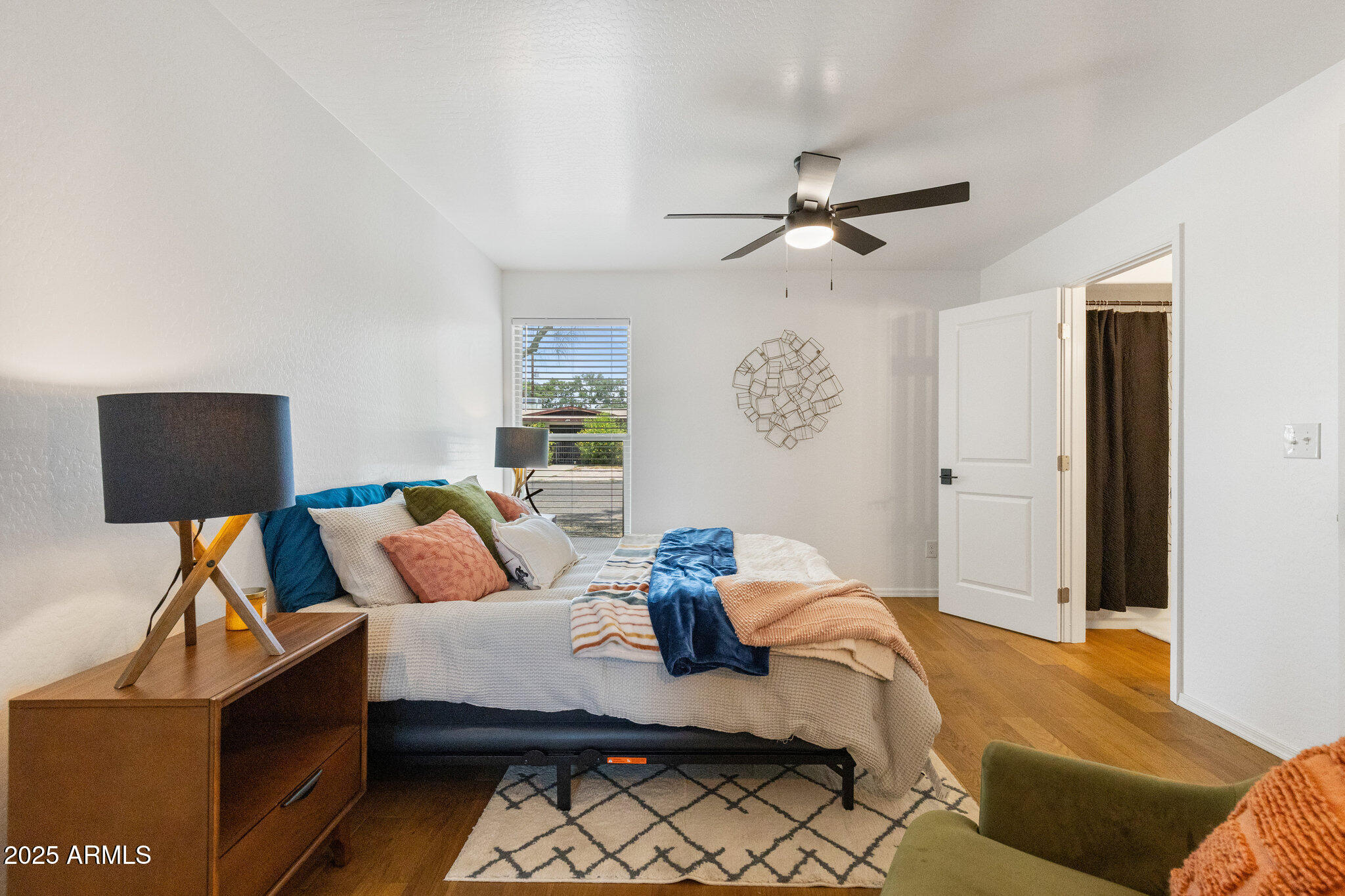 3619 E MONTEROSA Street, 101