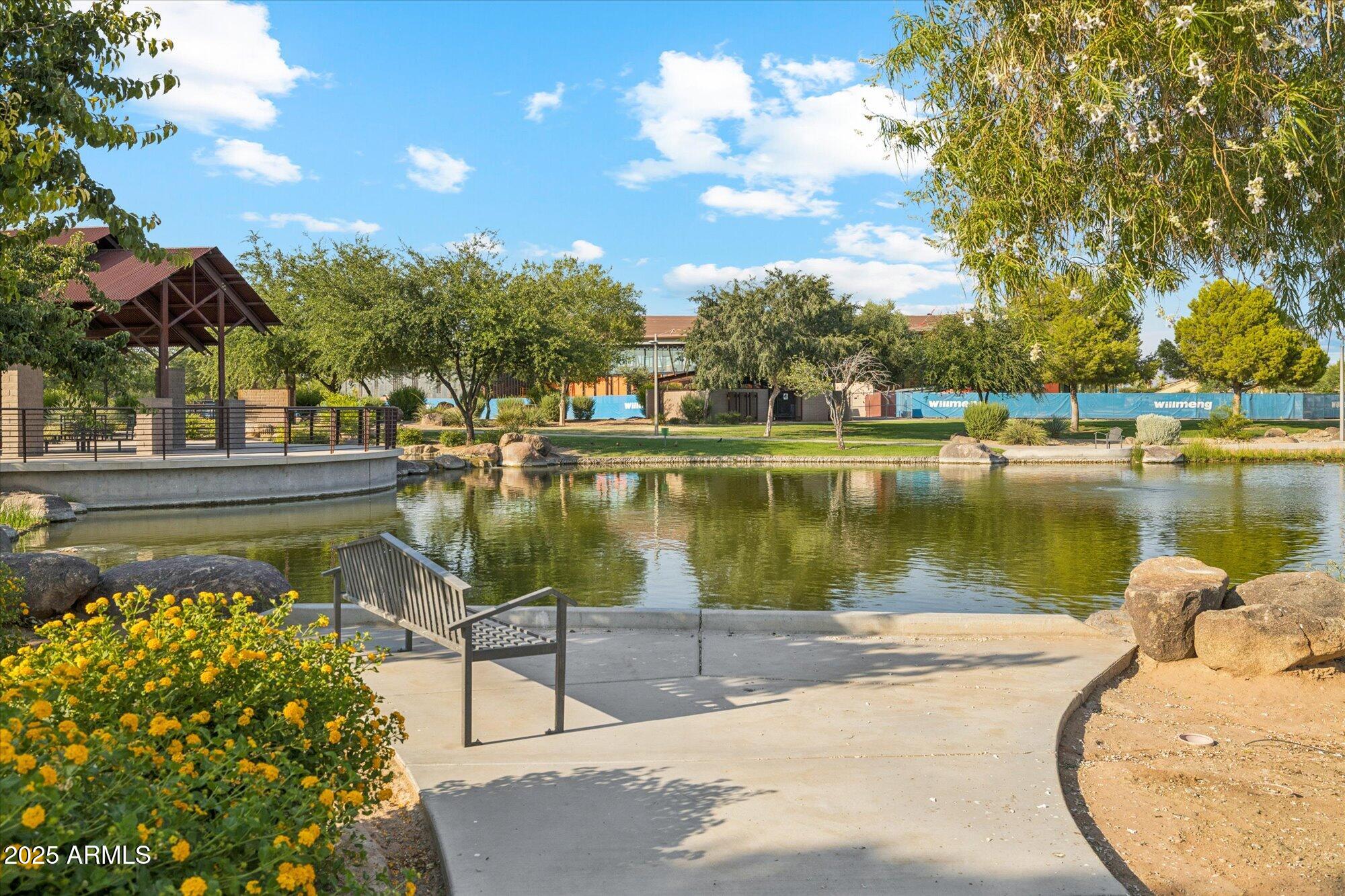 10047 E WAVELENGTH Avenue