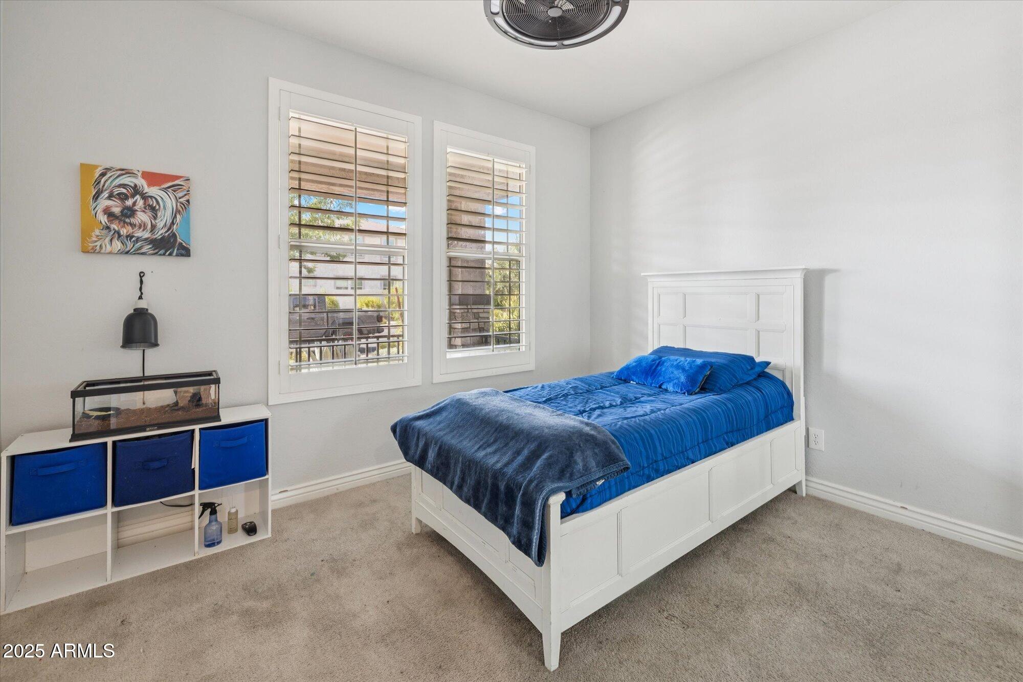 10047 E WAVELENGTH Avenue