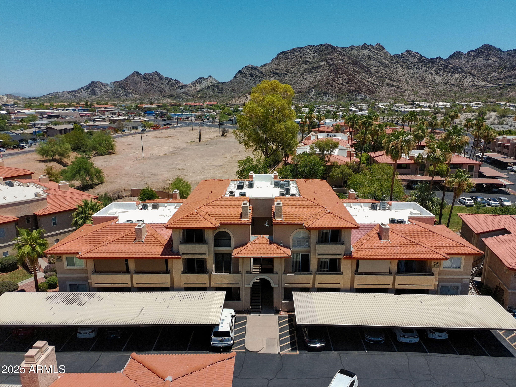 10410 N Cave Creek Road, 2035