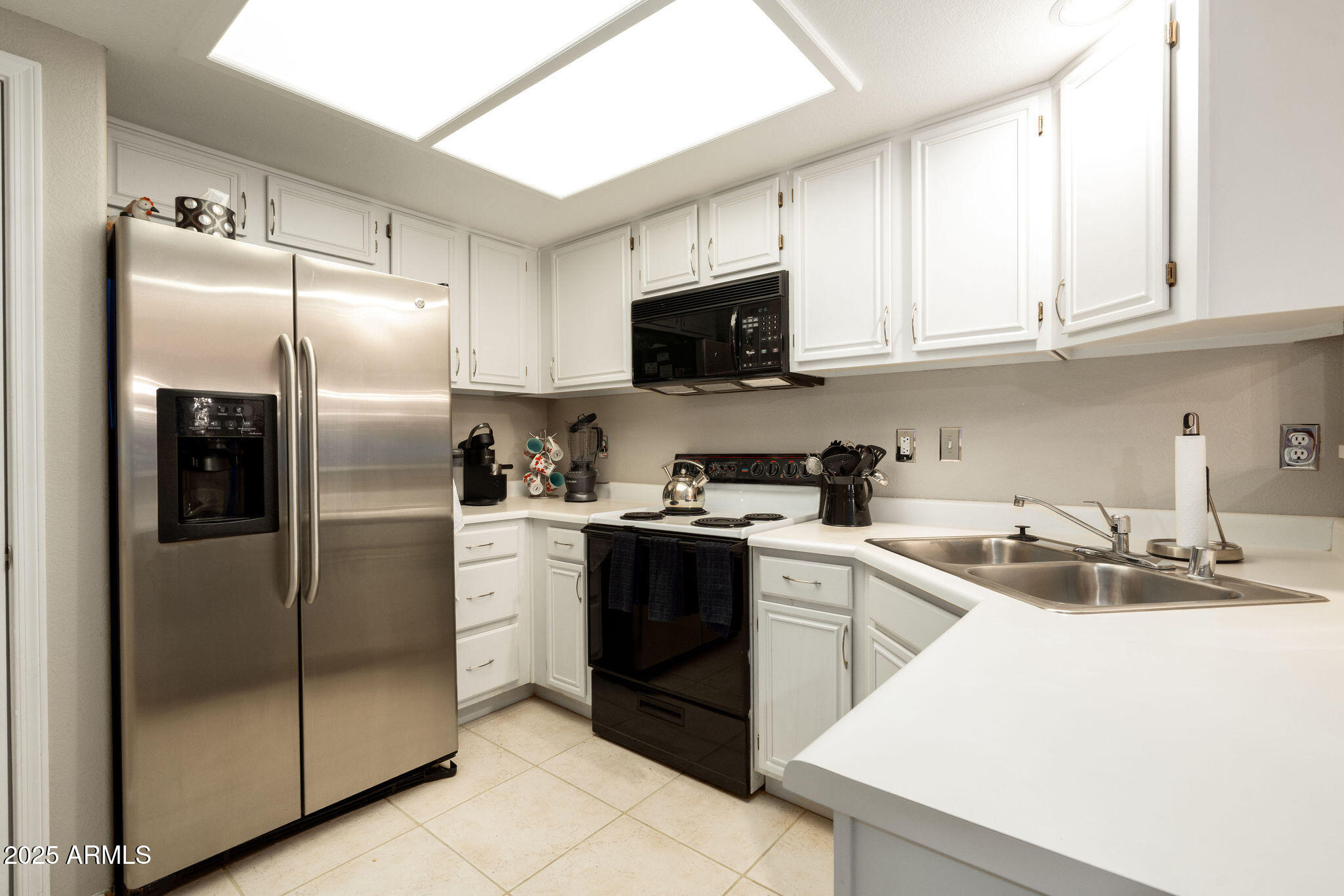 10410 N Cave Creek Road, 2035