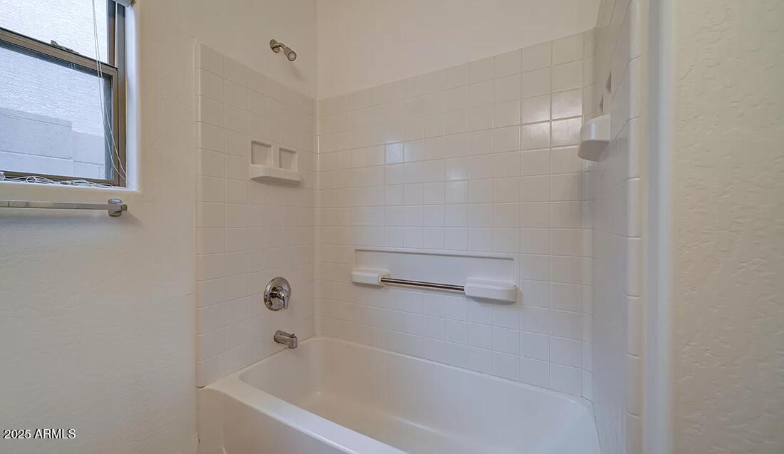 44811 W PARAISO Lane