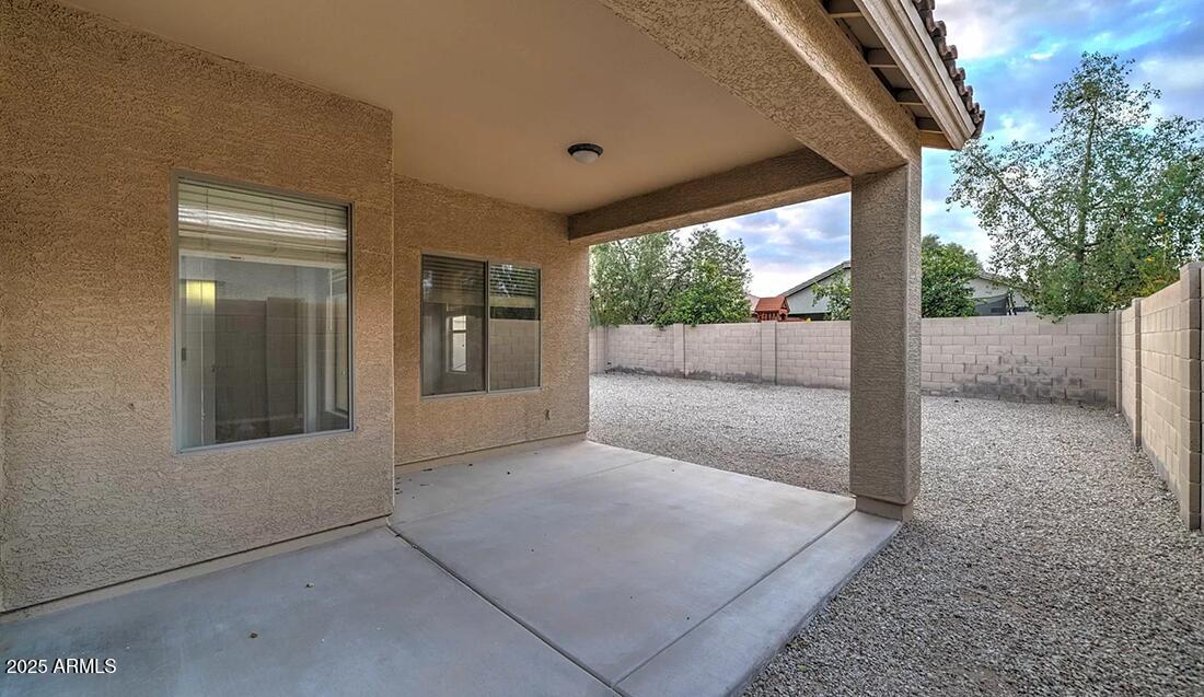 44811 W PARAISO Lane