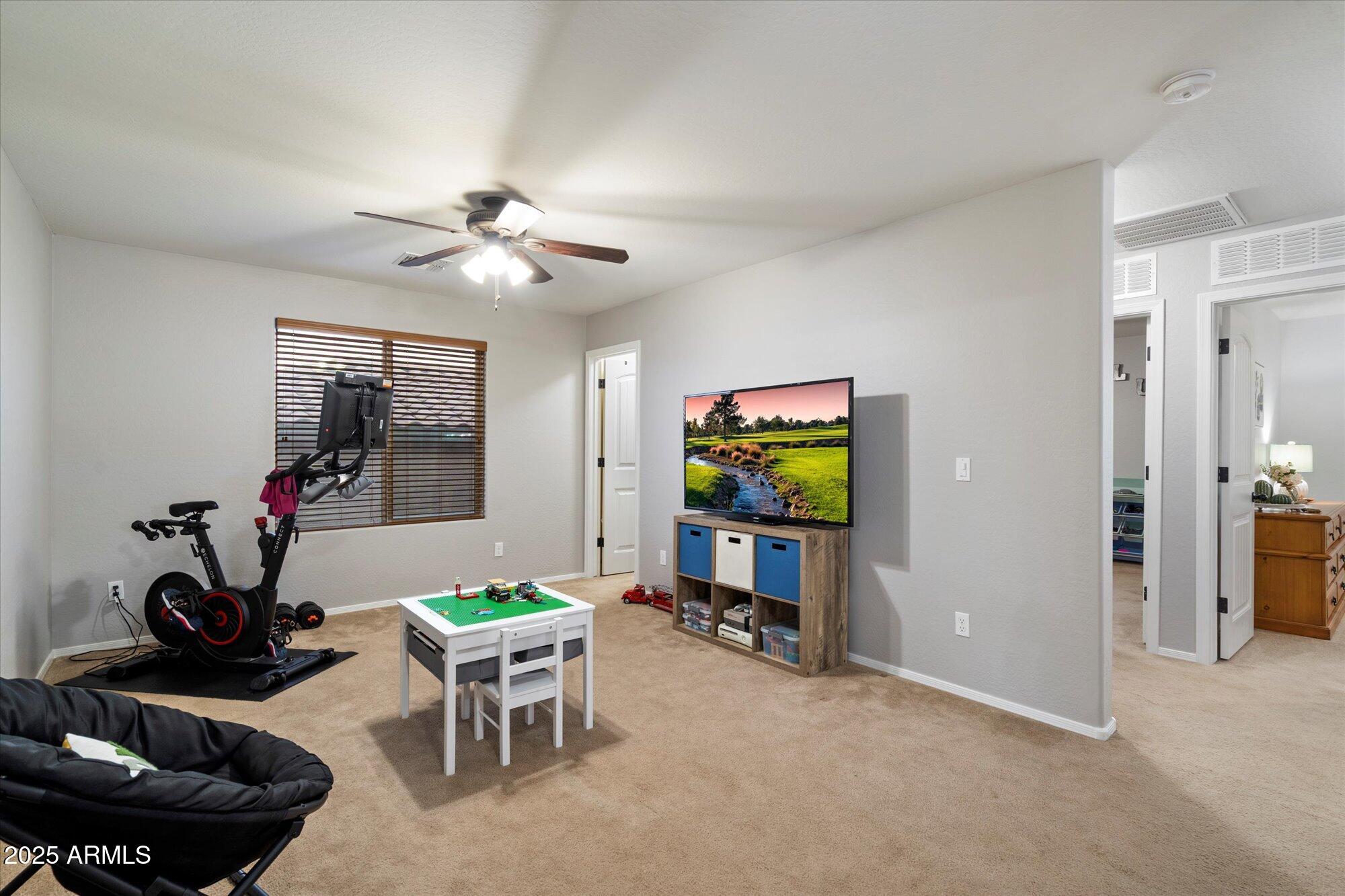 12132 W Daley Lane