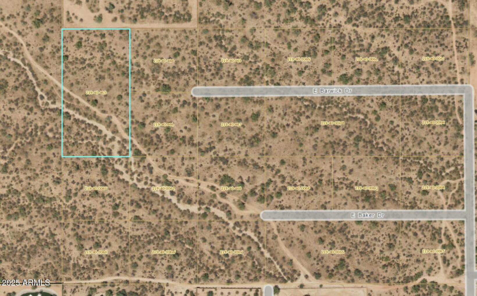 000 E Dixileta Drive, 1