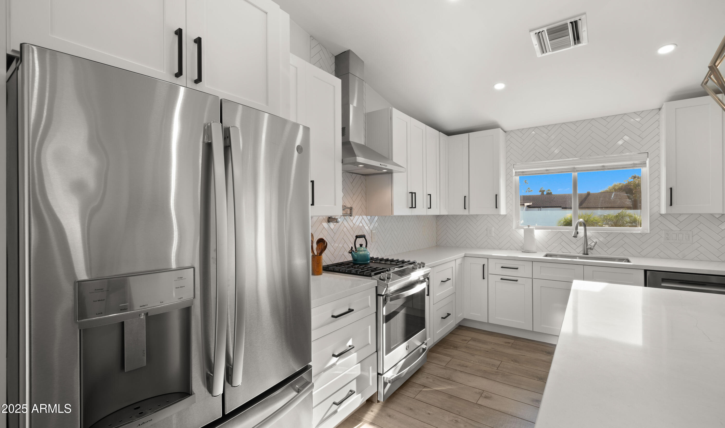 4810 N 31ST Place