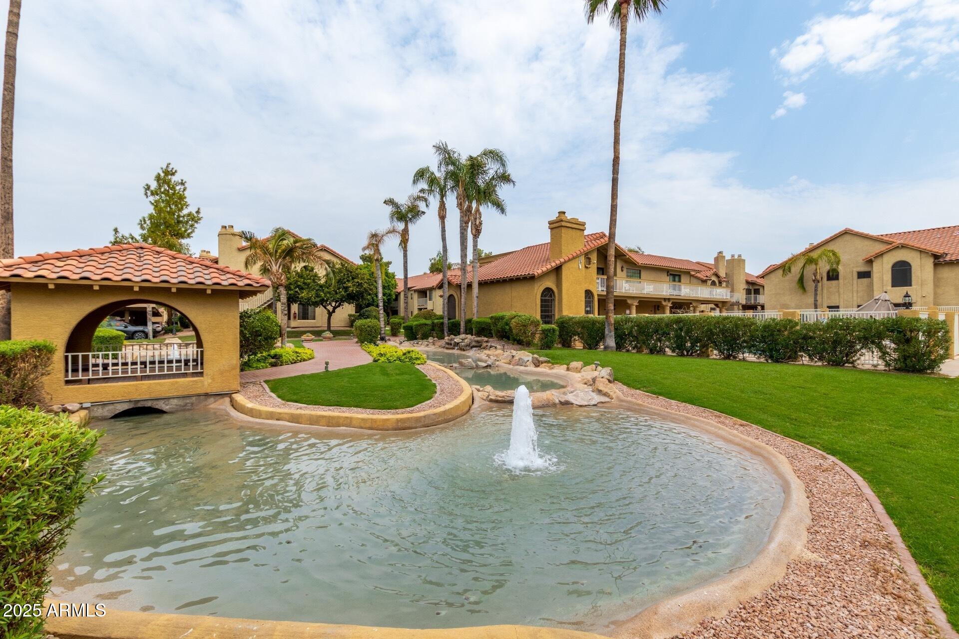 11011 N 92ND Street, 1132