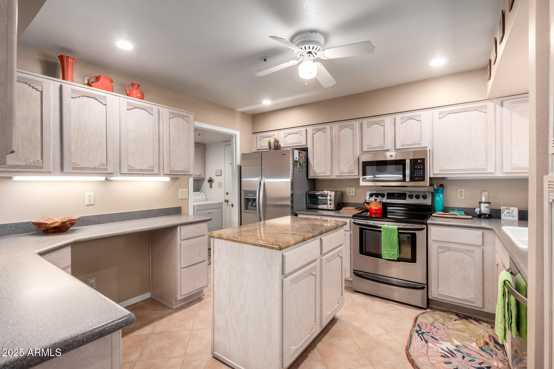 11011 N 92ND Street, 1132