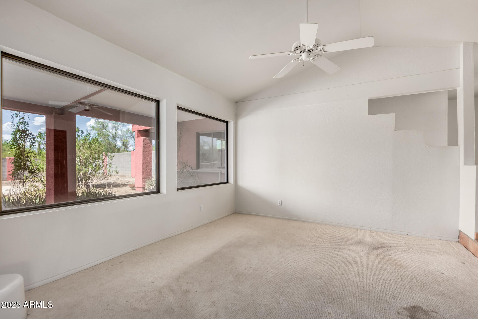 5120 E RANCHO CALIENTE Drive