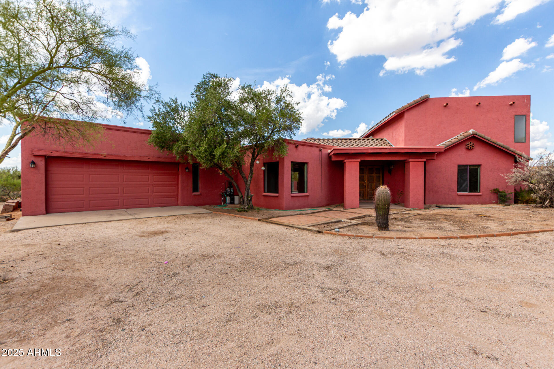 5120 E RANCHO CALIENTE Drive