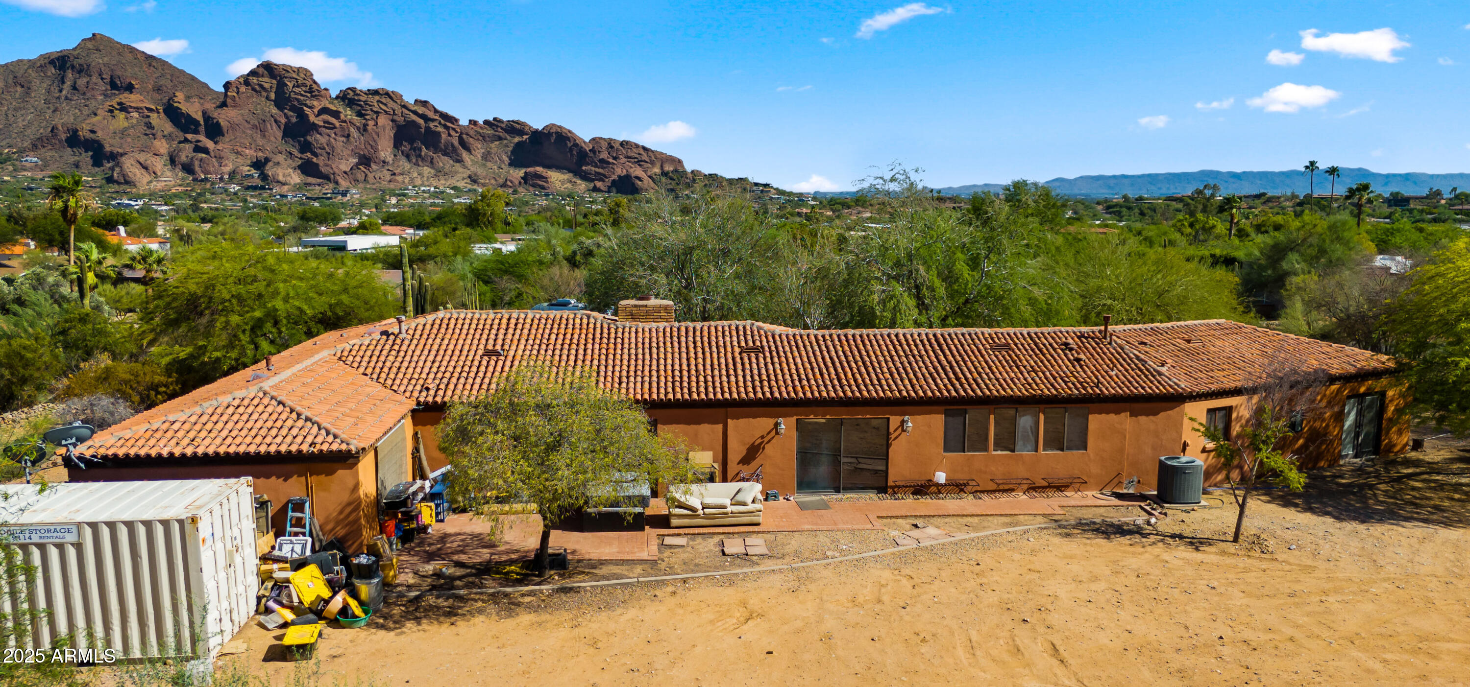 4510 E PEPPER TREE Lane