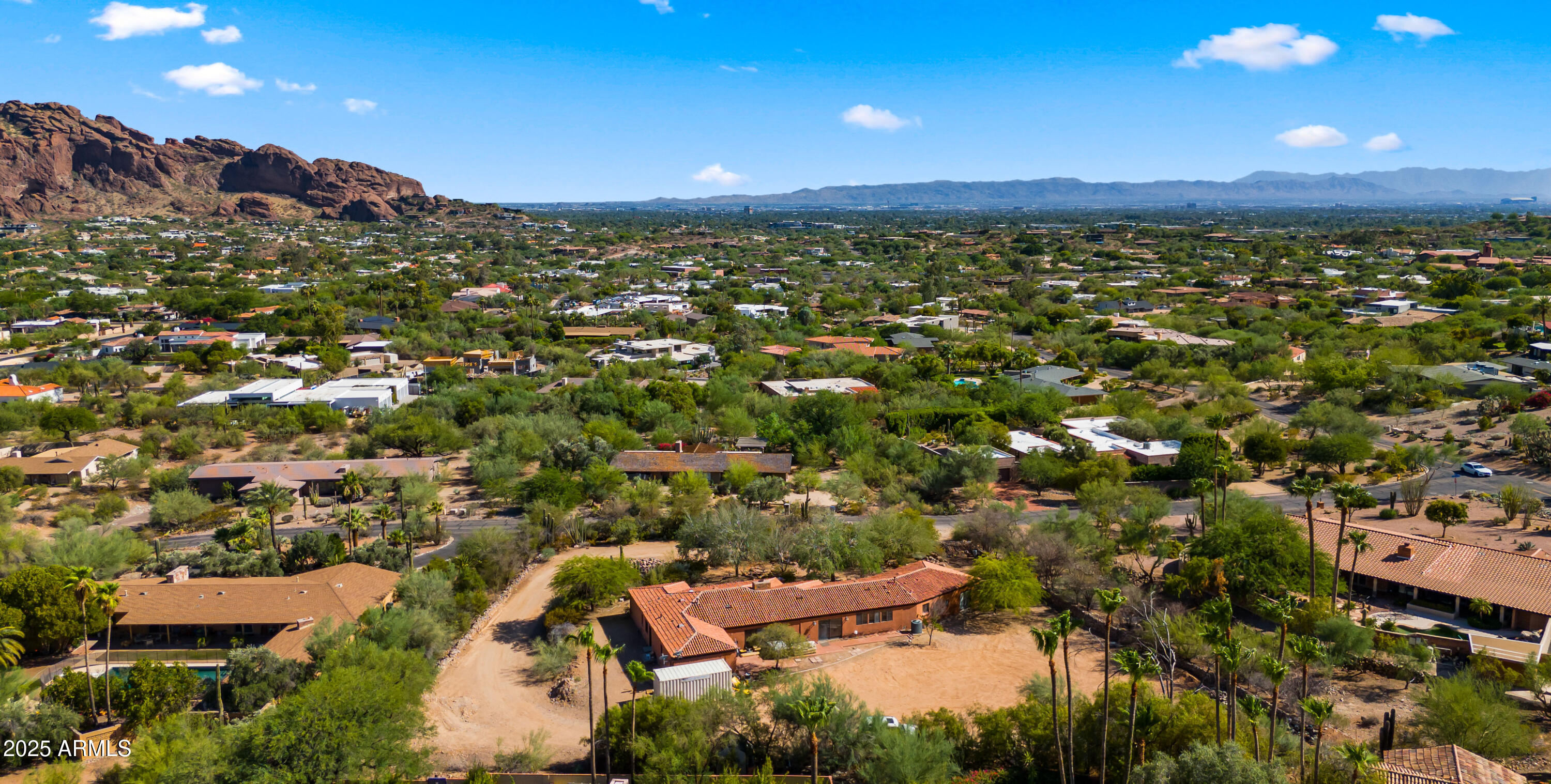 4510 E PEPPER TREE Lane, 14