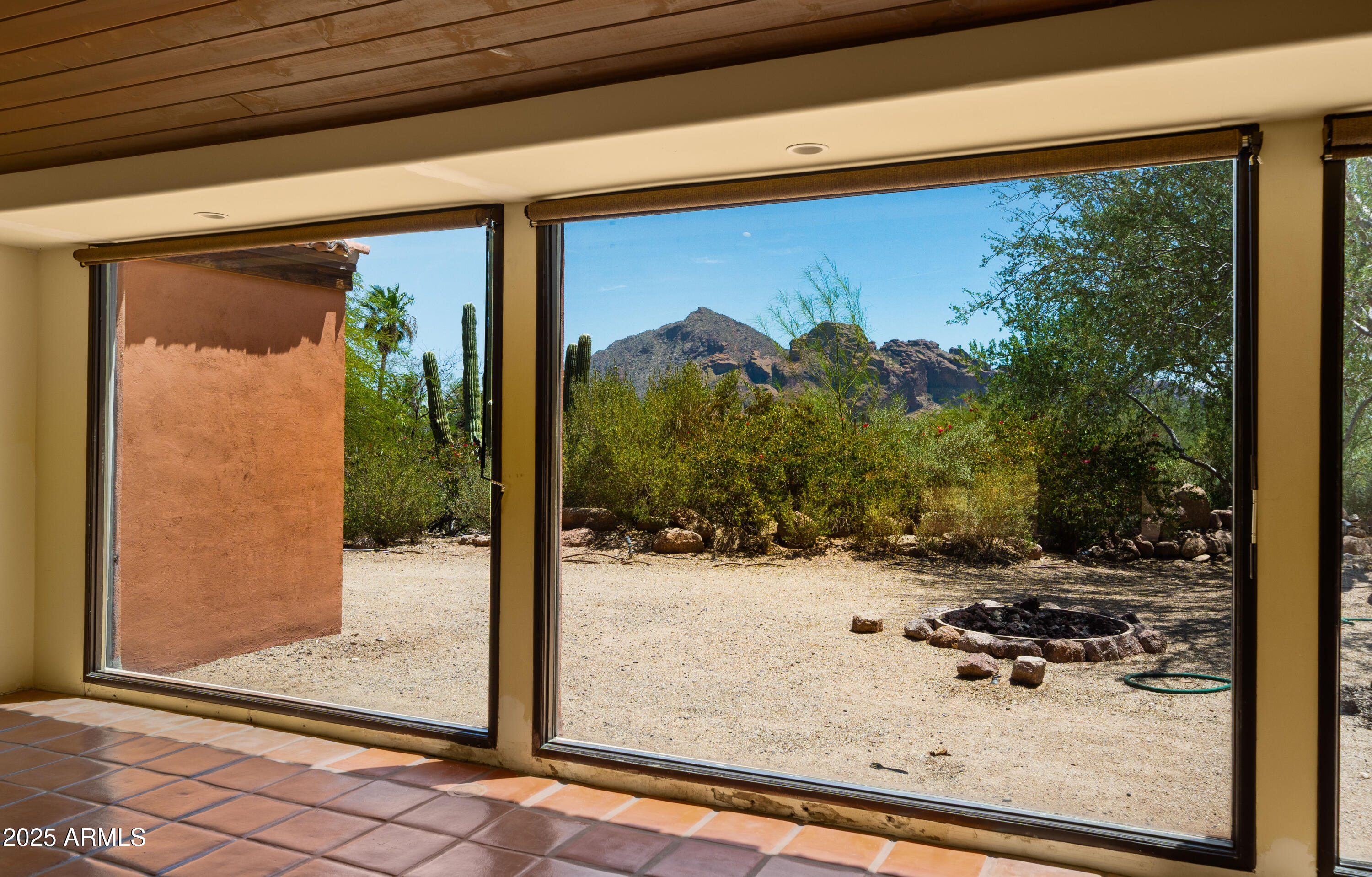 4510 E PEPPER TREE Lane, 14