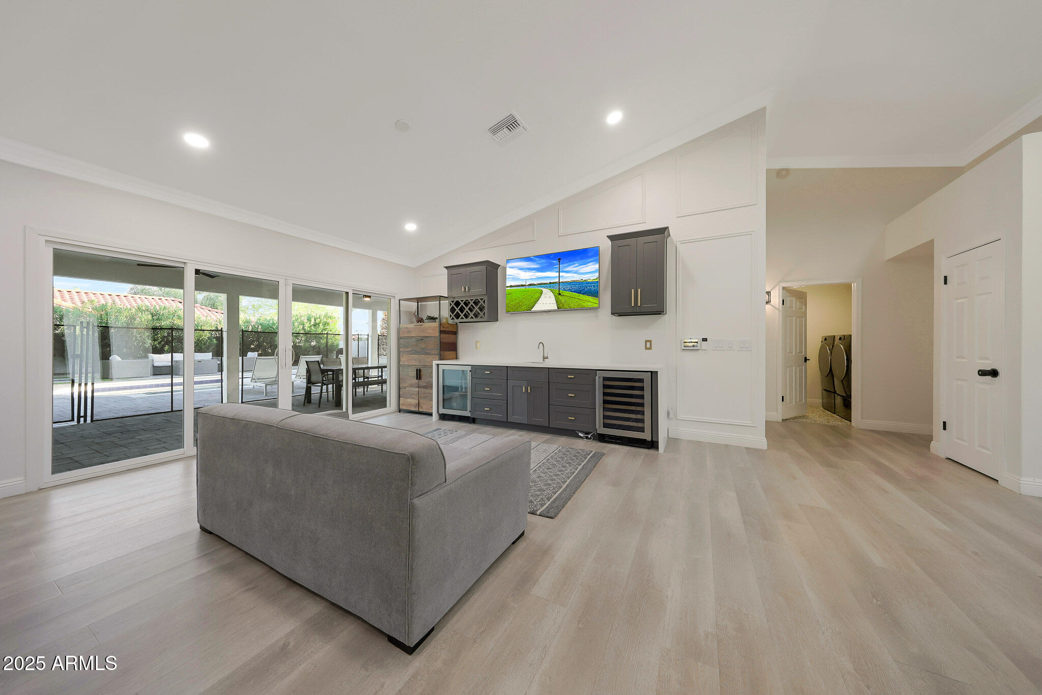 10207 E SAN SALVADOR Drive