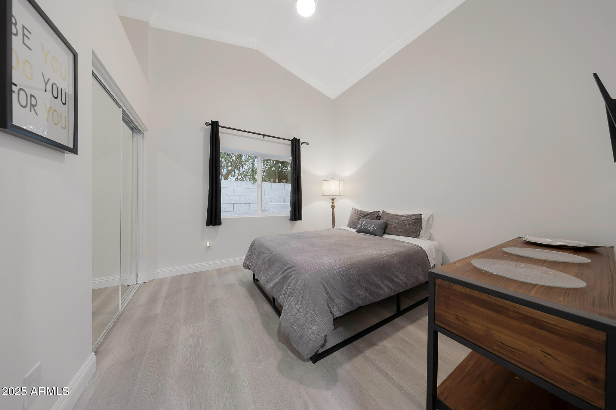 10207 E SAN SALVADOR Drive