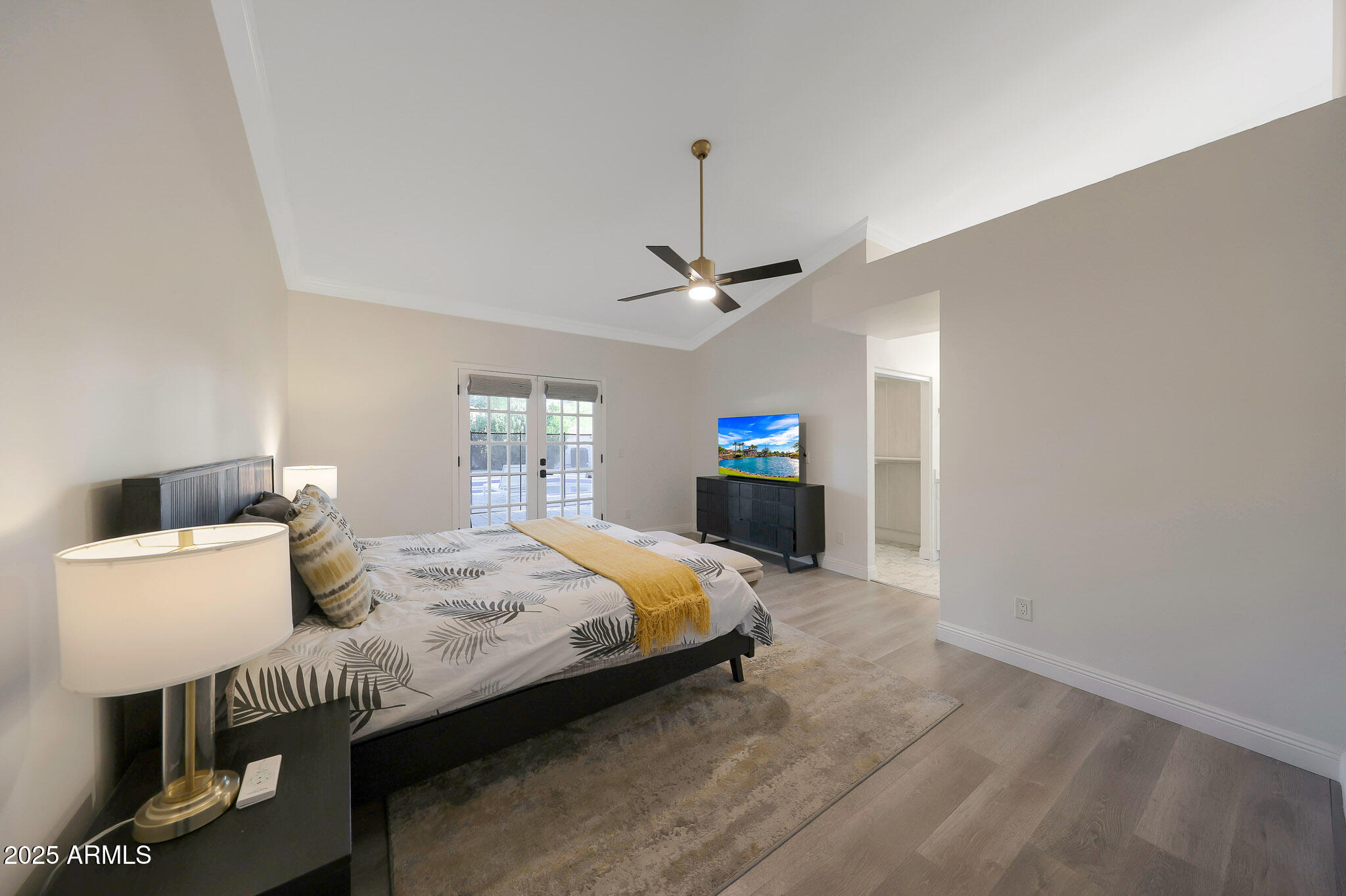 10207 E SAN SALVADOR Drive