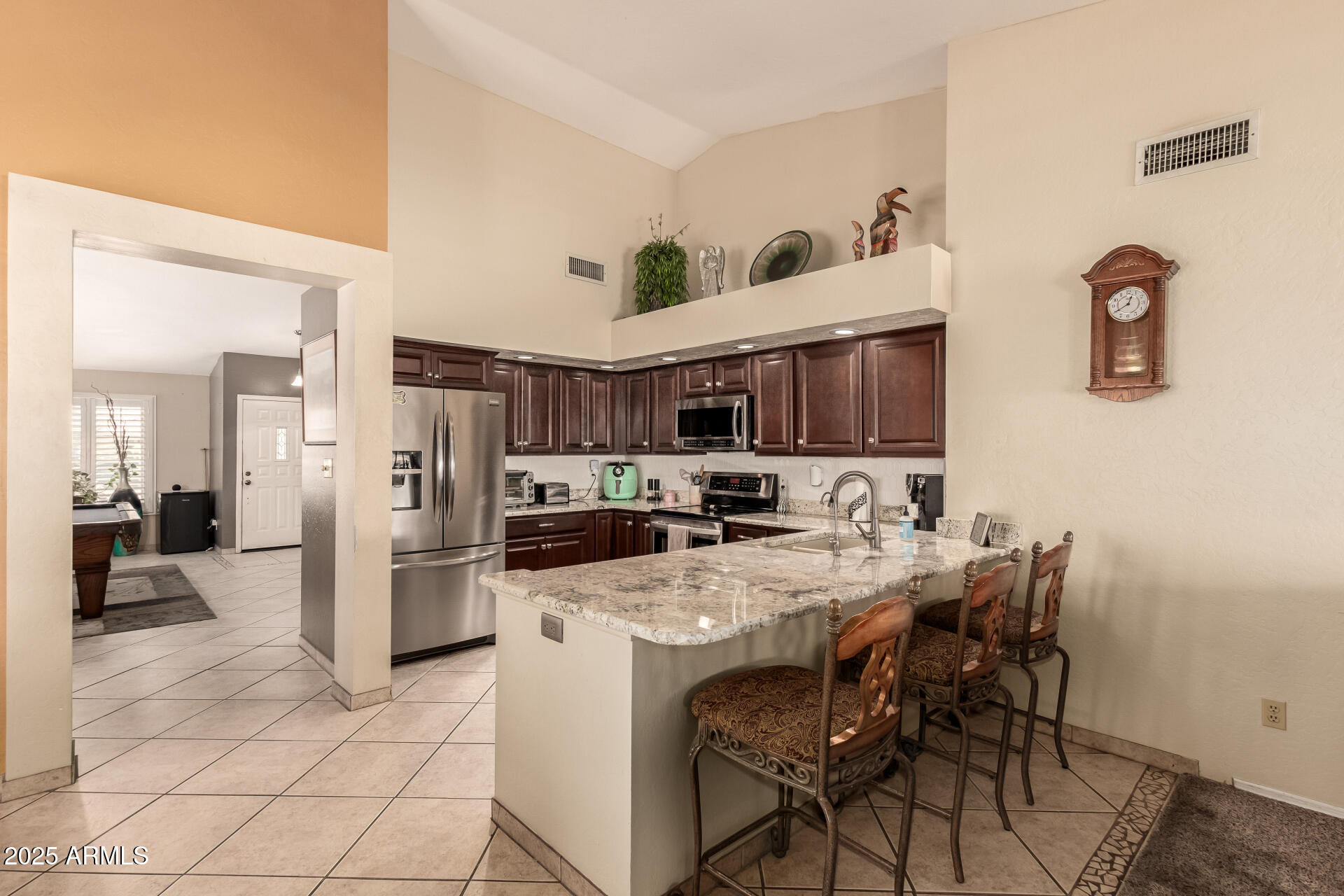 5342 E GREENWAY Street