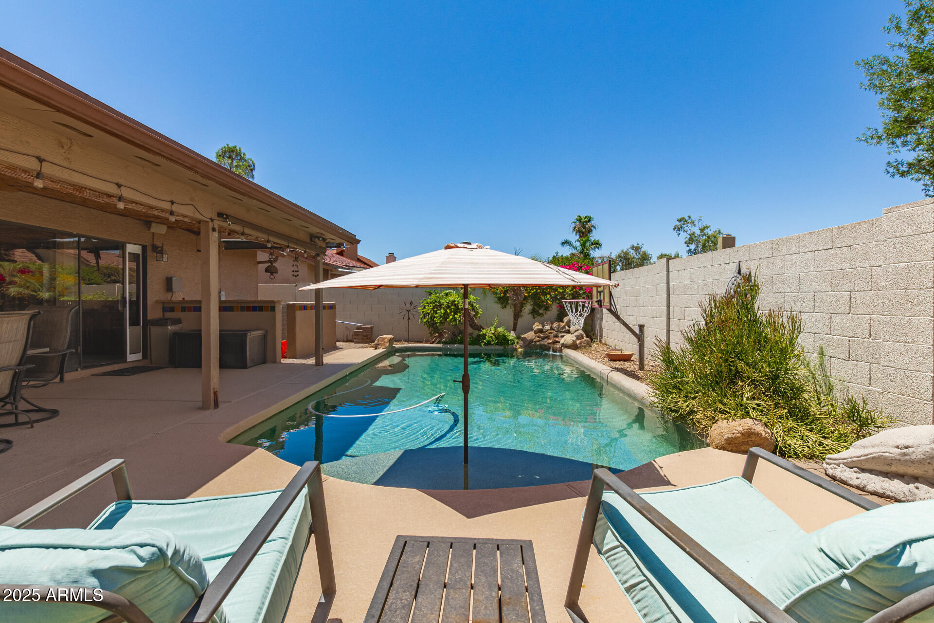 5342 E GREENWAY Street