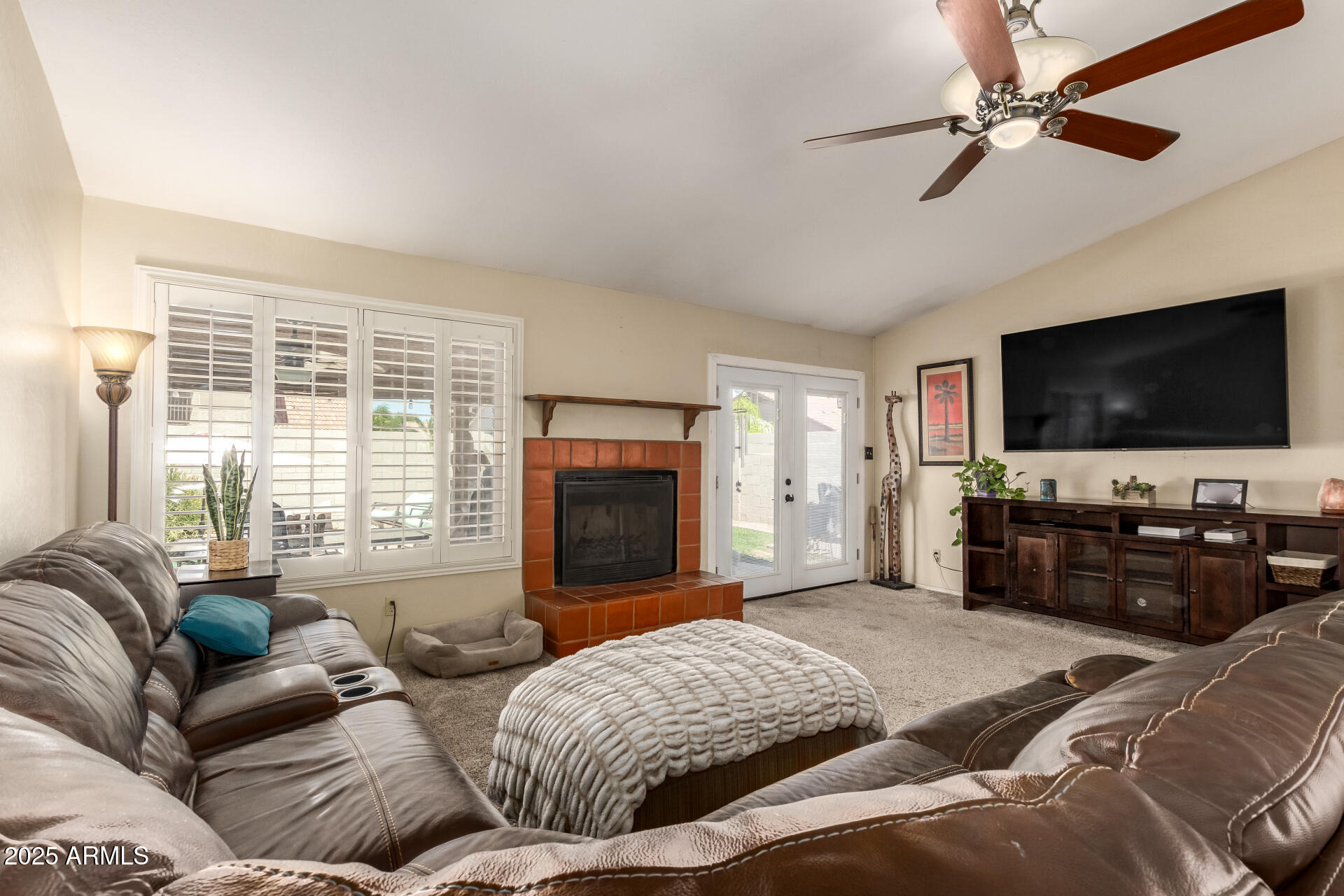 5342 E GREENWAY Street