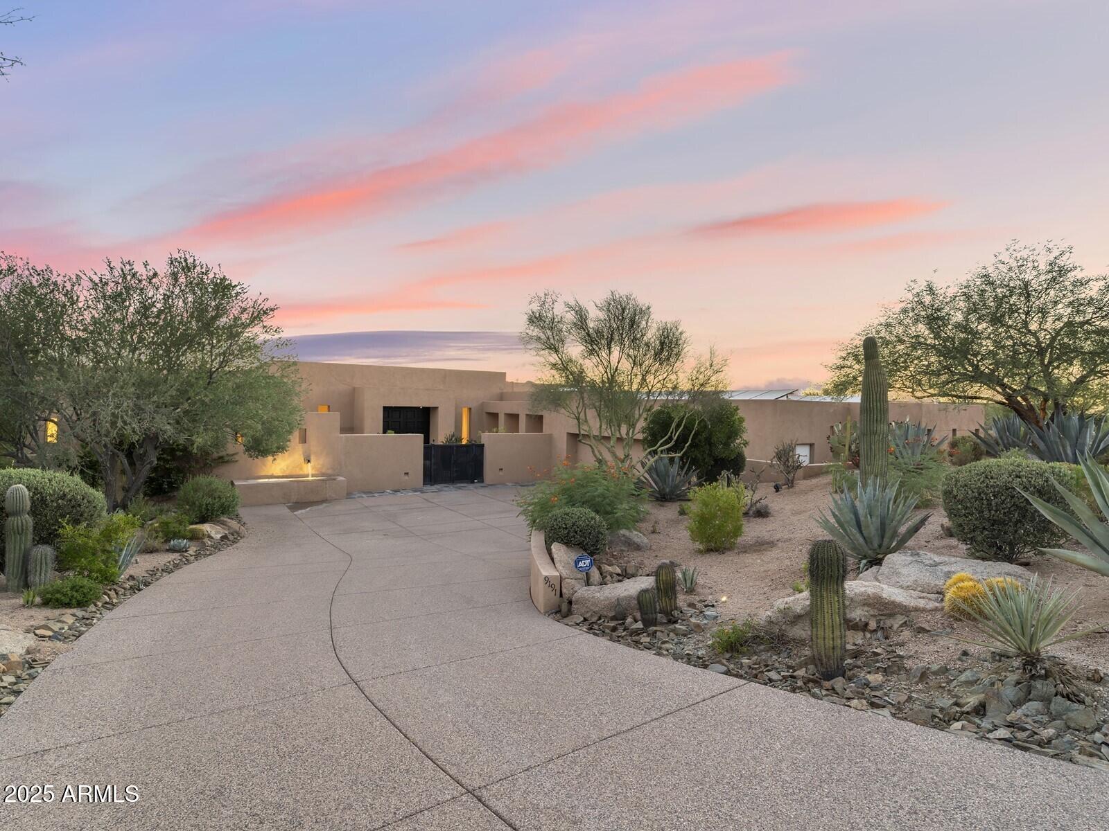 9191 E HAPPY HOLLOW Drive